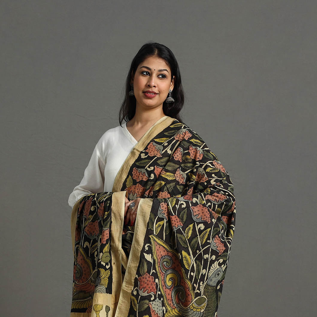 Black - Mangalagiri Cotton Handpainted Pen Work Kalamkari Dupatta 07