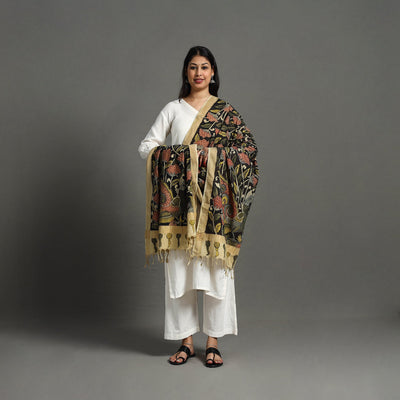 Black - Mangalagiri Cotton Handpainted Pen Work Kalamkari Dupatta 07