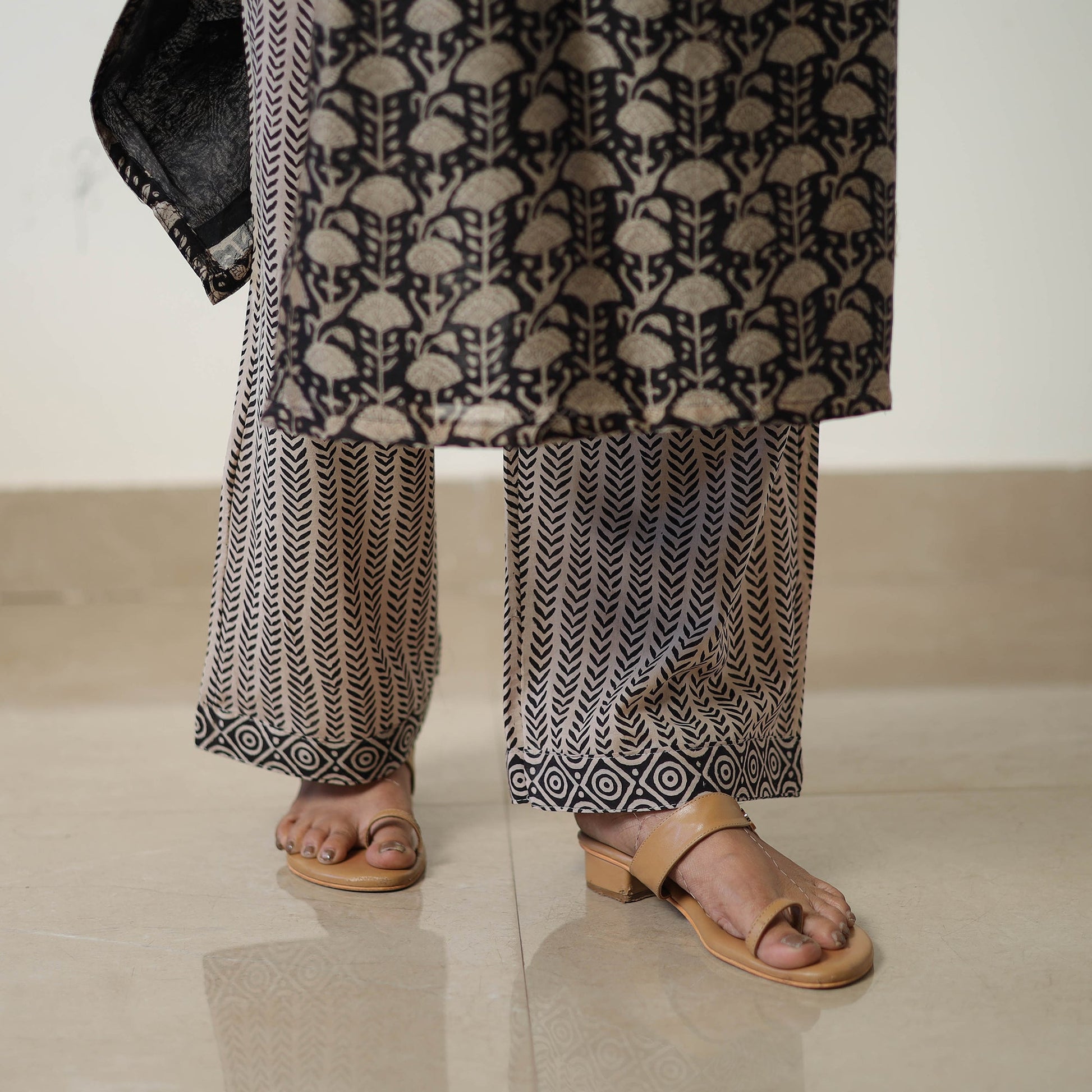 Black - Chanderi Silk Hand Block Bagru Print Kurta Set 07