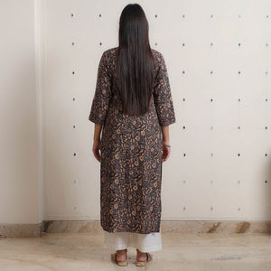 Black - Pedana Kalamkari Block Printed Cotton Pintuck Straight Kurta 11