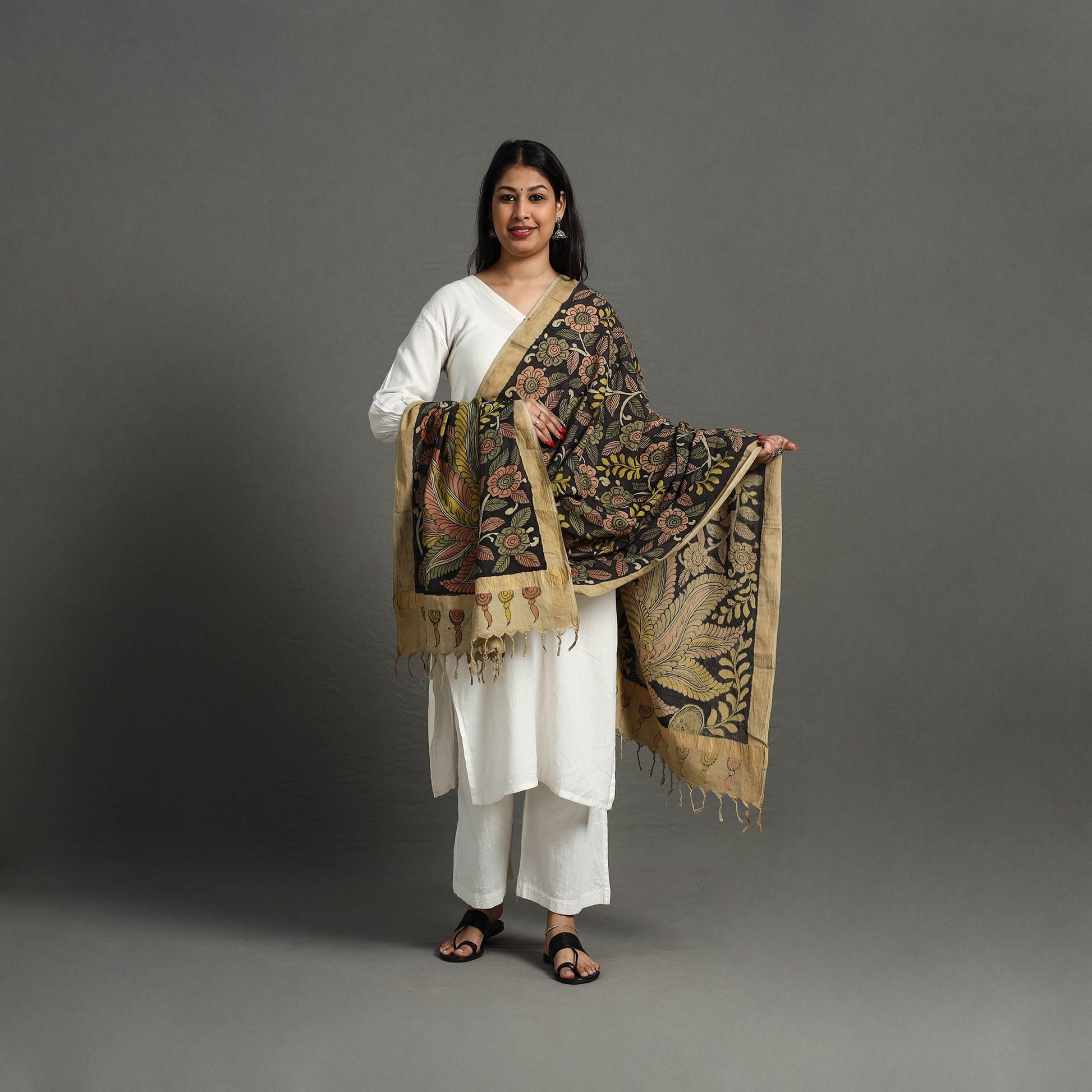 Black - Mangalagiri Cotton Handpainted Pen Work Kalamkari Dupatta 18