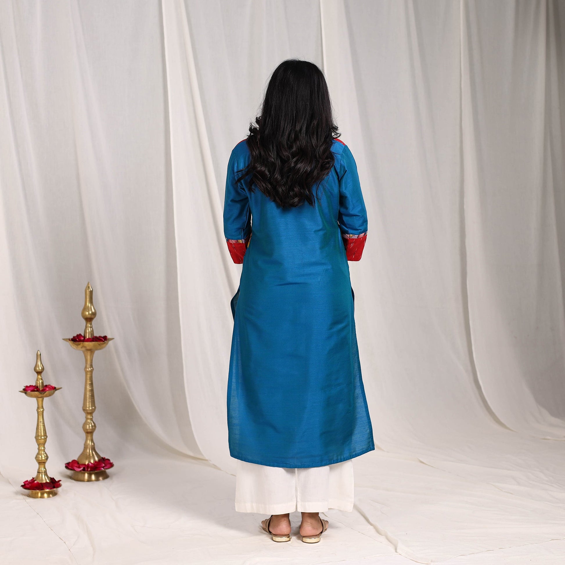 Blue - Aaliya Slub Silk Straight Plain Kurta with Patchwork
