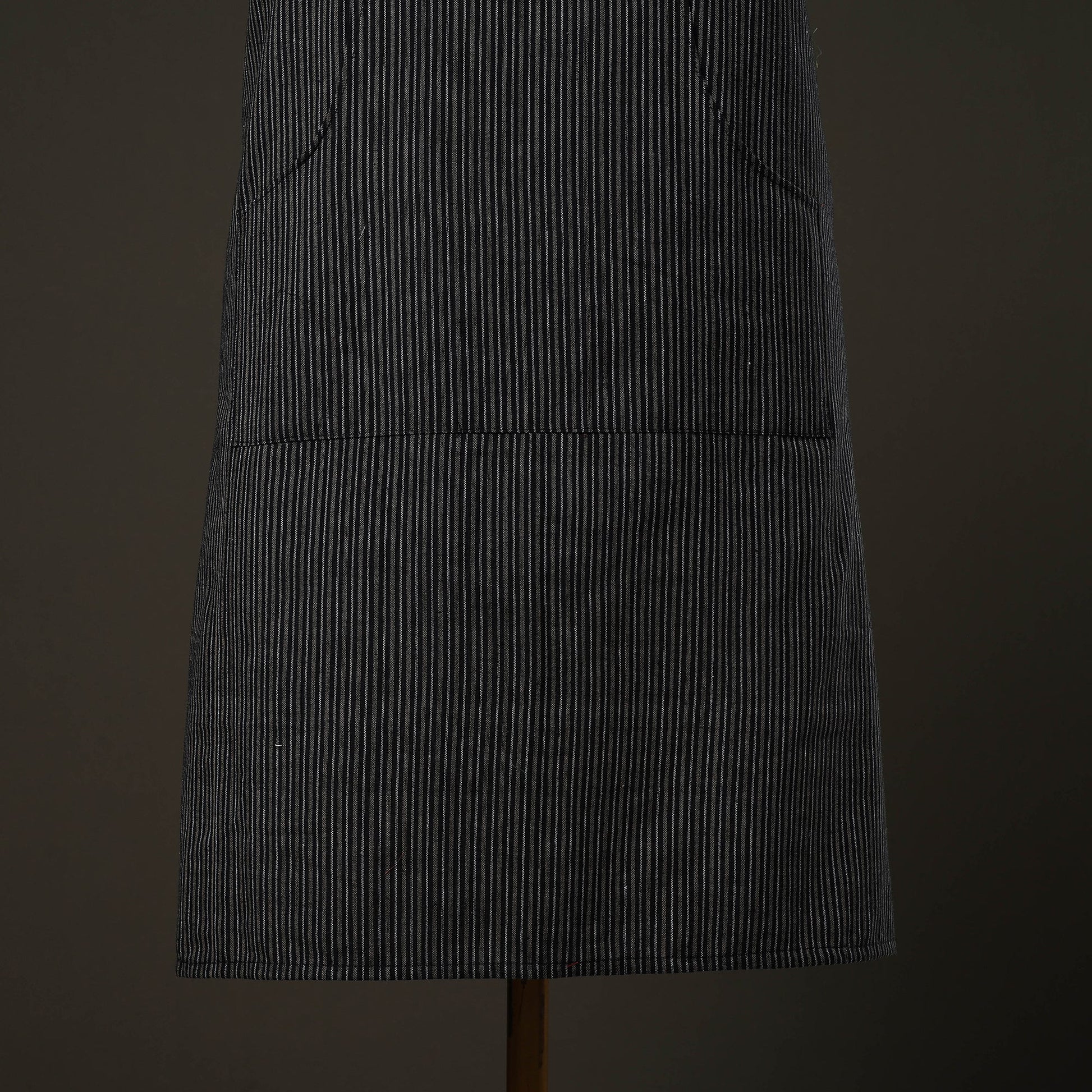 Black - Jhiri Handloom Cotton Apron with Pocket 18