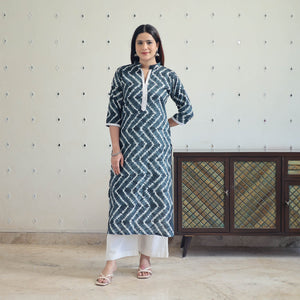 Black - Tie & Dye Cotton Straight Shibori Kurta 11