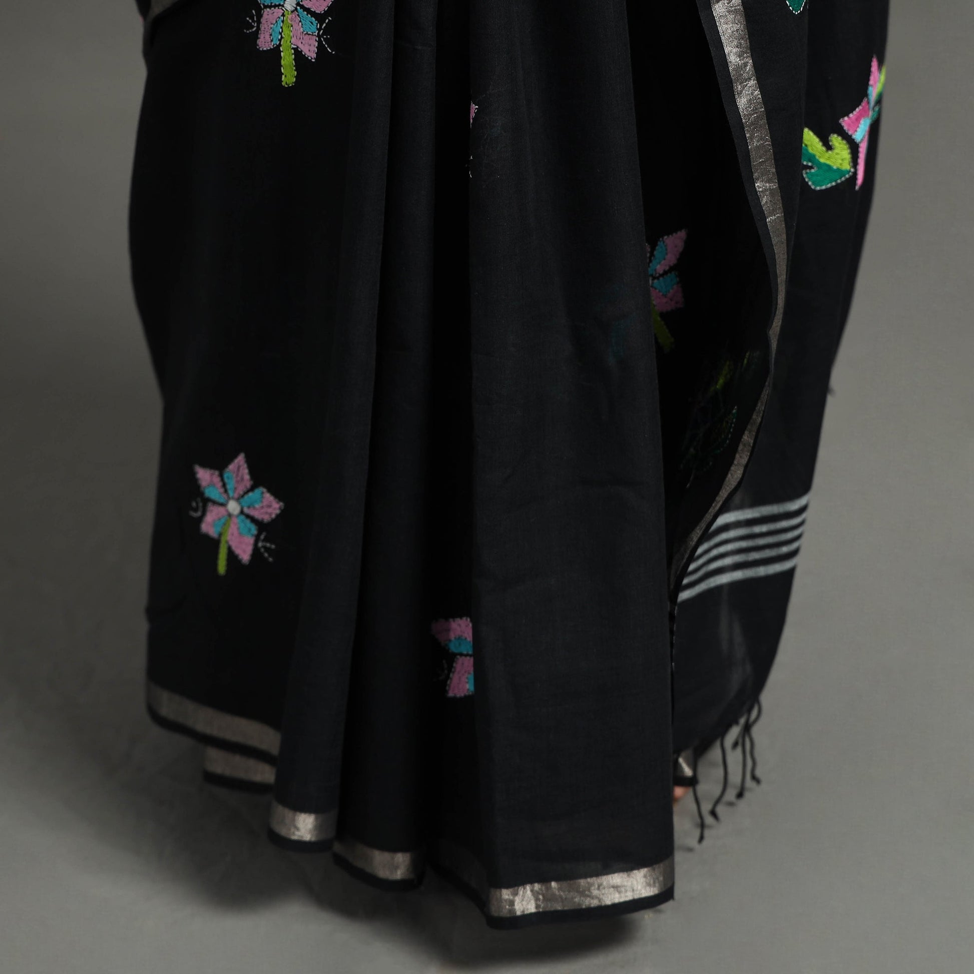 Black - Bengal Kantha Embroidery Handloom Cotton Saree