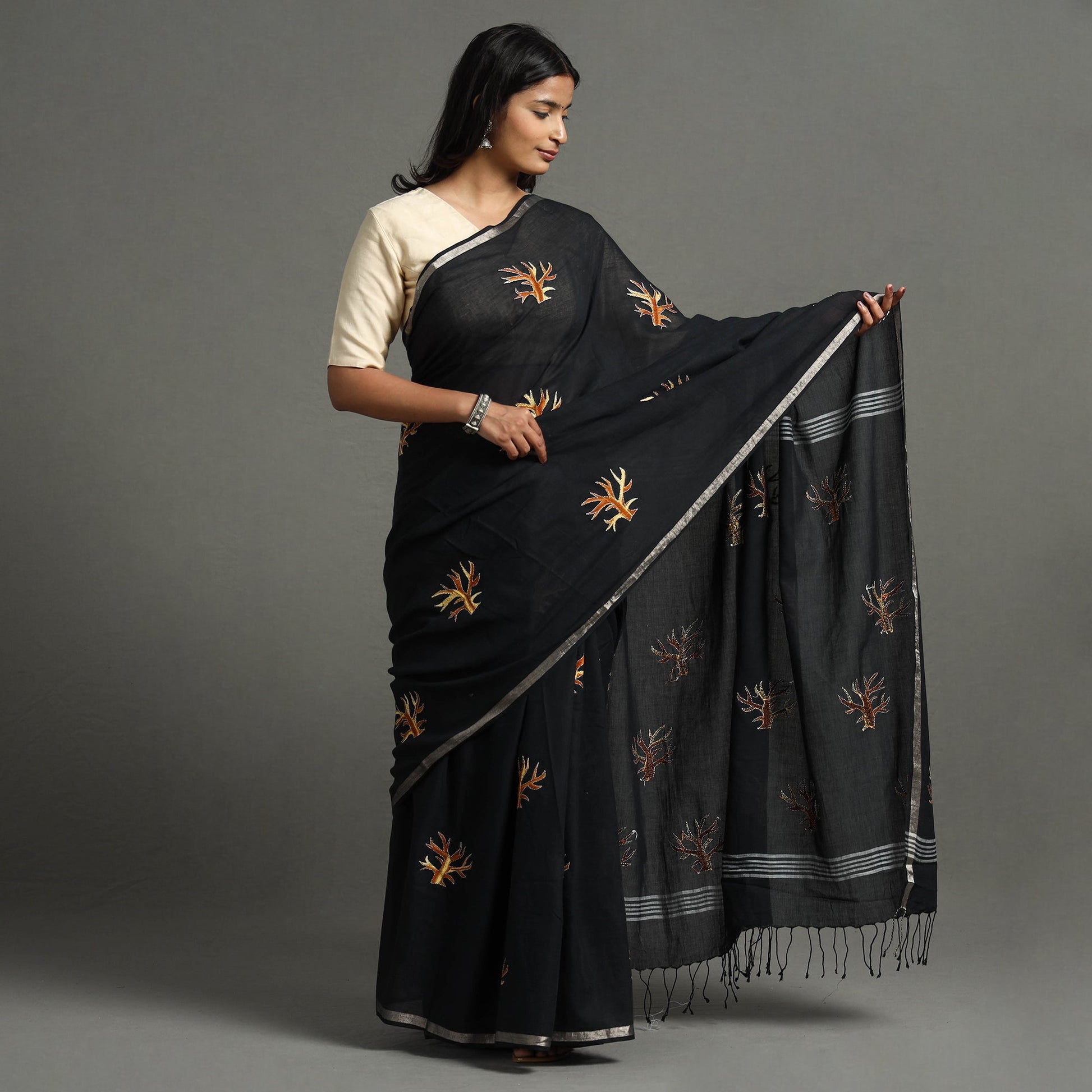Black - Bengal Kantha Embroidery Handloom Cotton Saree