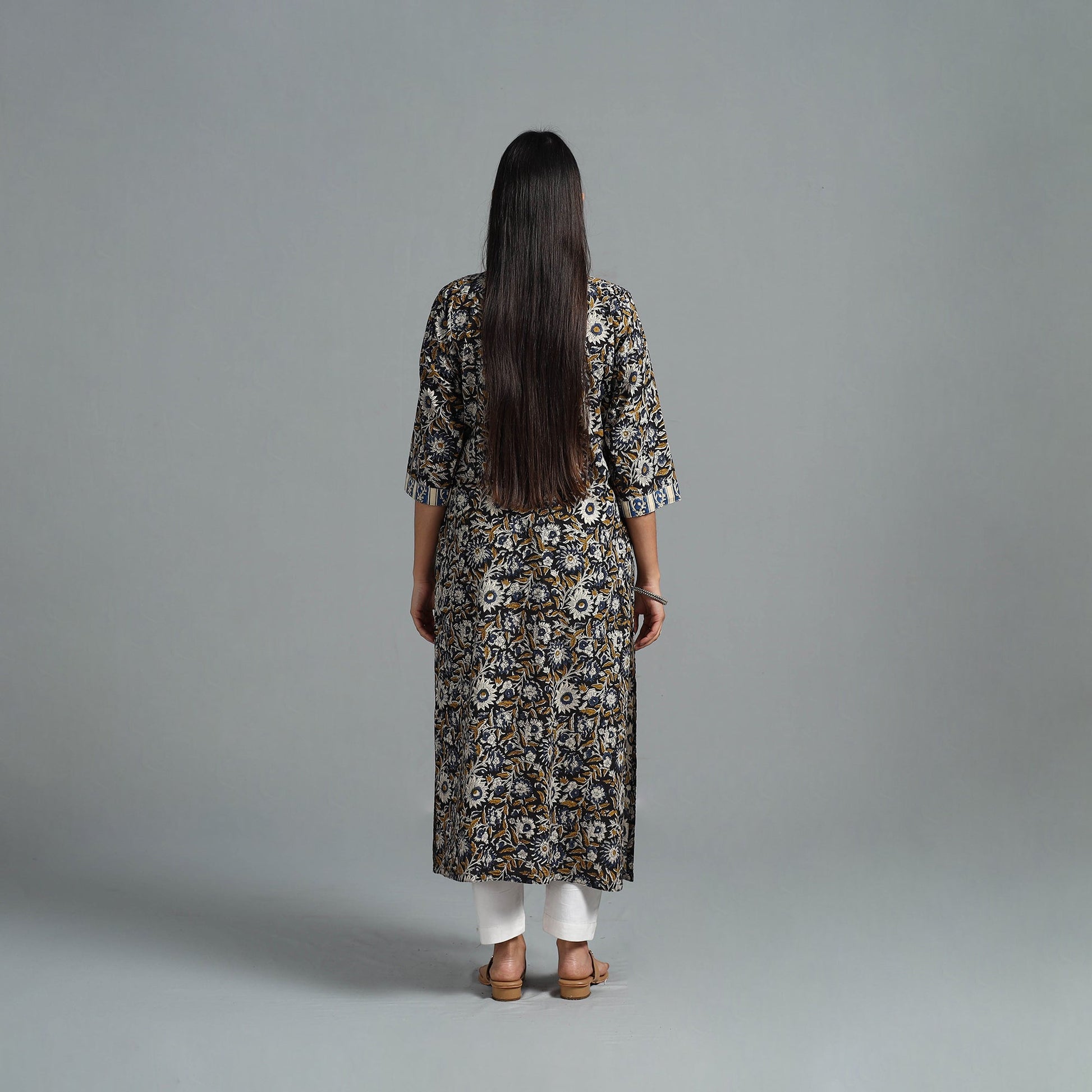Black - Block Printed Cotton Straight Bagru Kurta 10