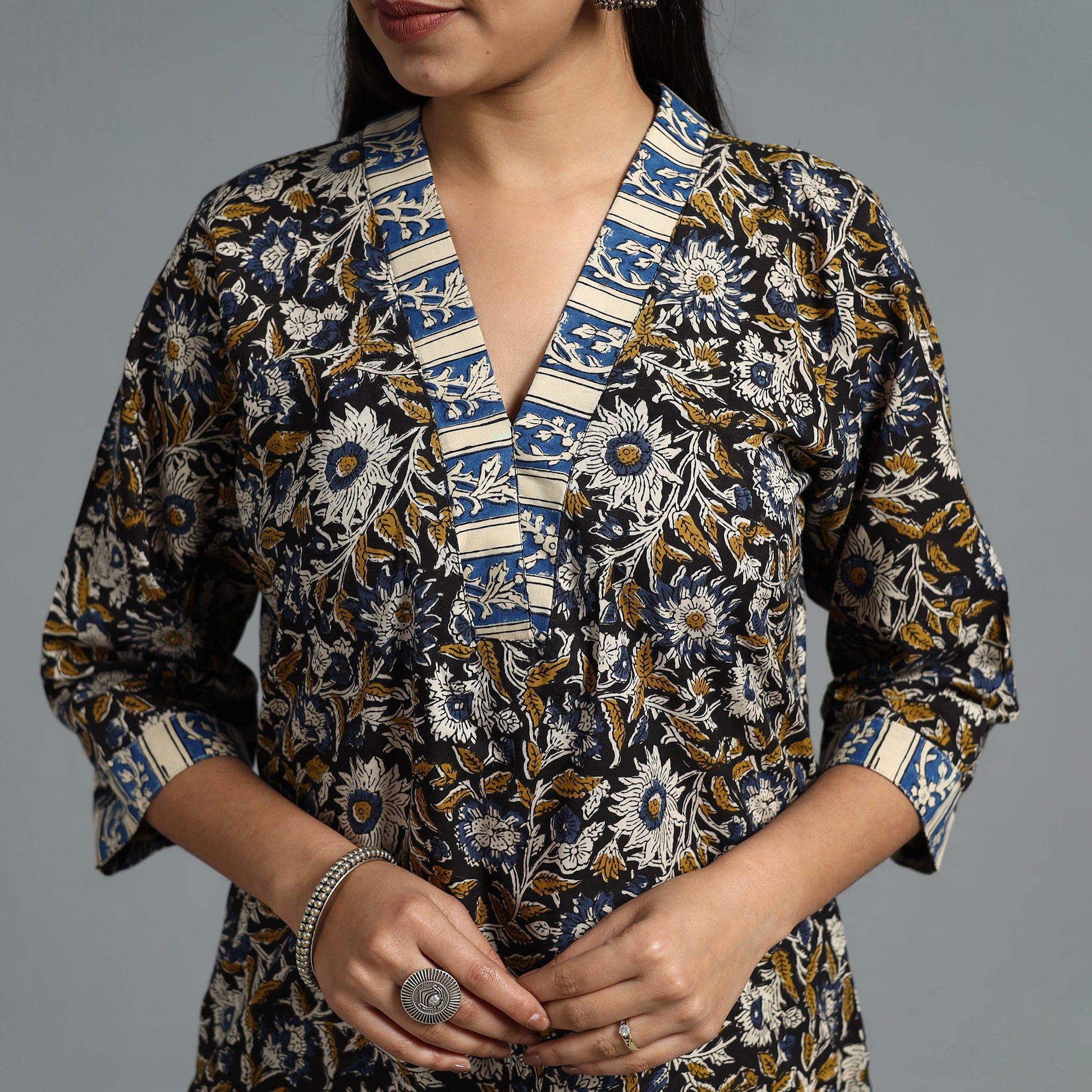 Black - Block Printed Cotton Straight Bagru Kurta 10