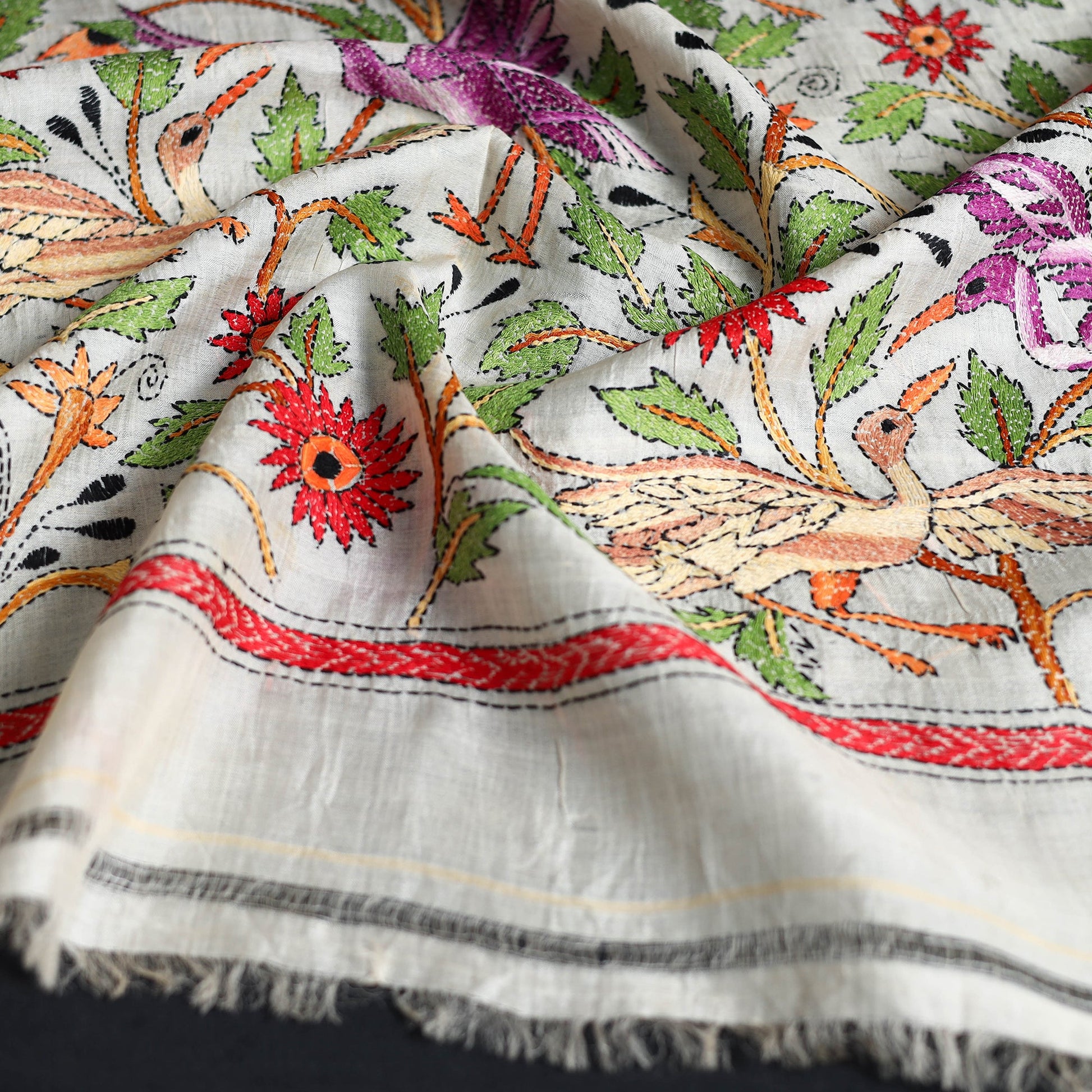 Beige - Handloom Tussar Silk Bengal Kantha Work Work Stole 49