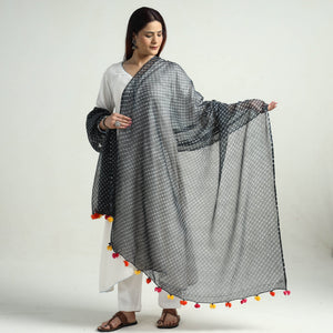Black - Leheriya Tie-Dye Mothra Kota Doria Cotton Dupatta with Tassels 24