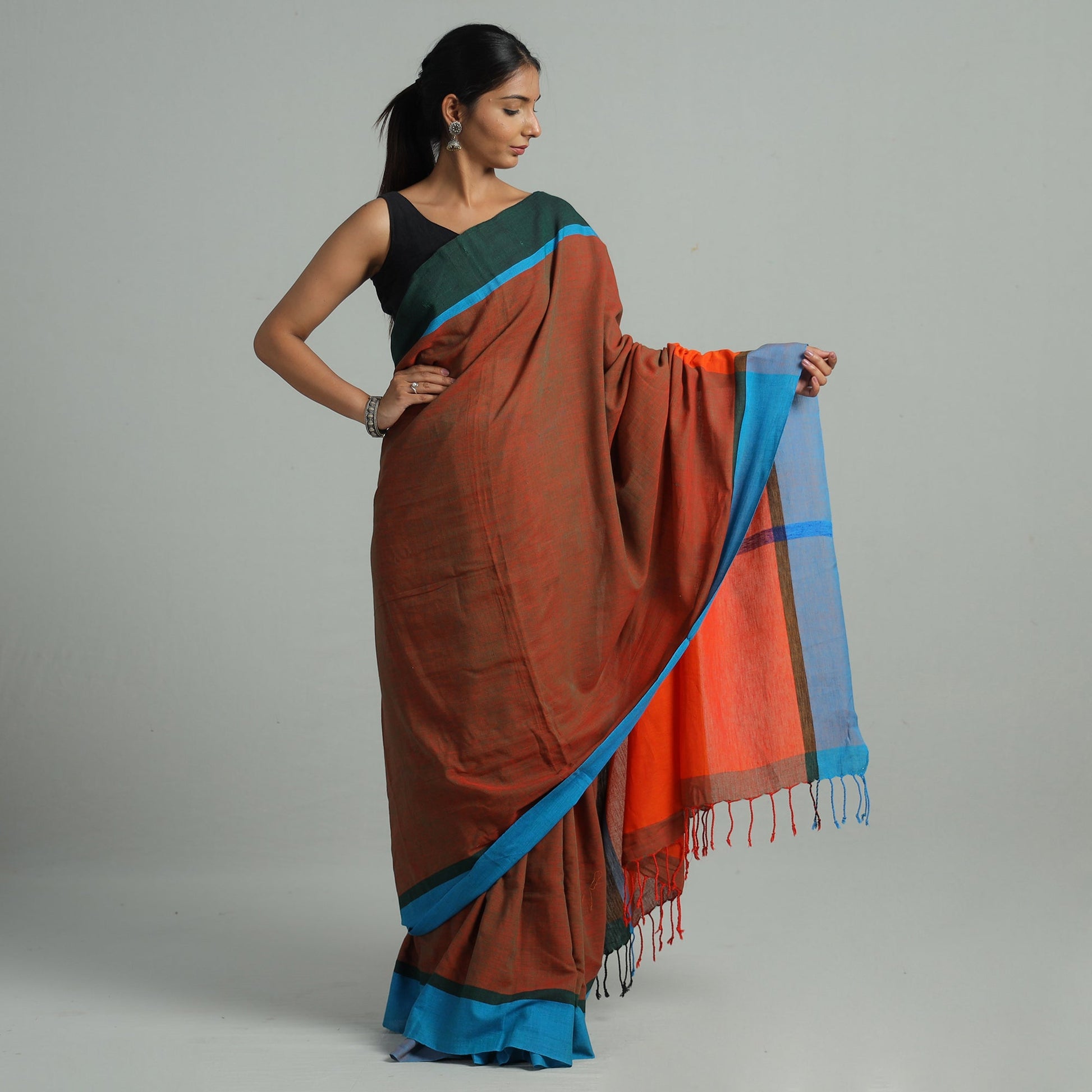 Brown - Bishnupur Pure Cotton Saree from Bengal 01