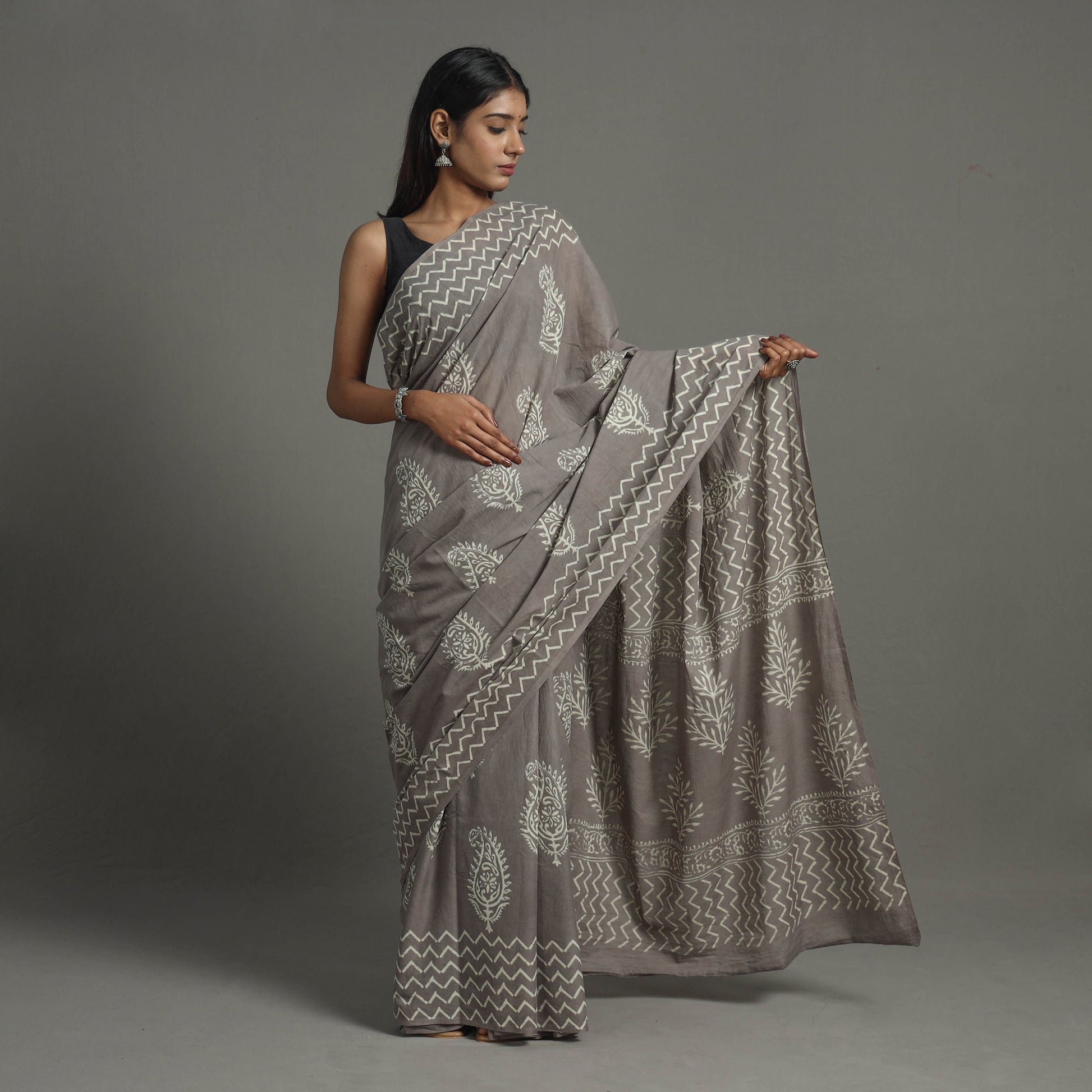 Grey - Natural Dyed Cotton Bagru Print Saree 07