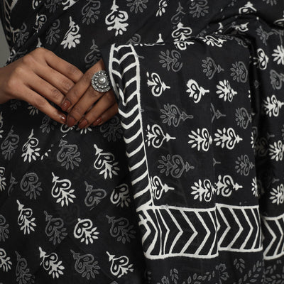 Black - Natural Dyed Cotton Bagru Print Saree 16