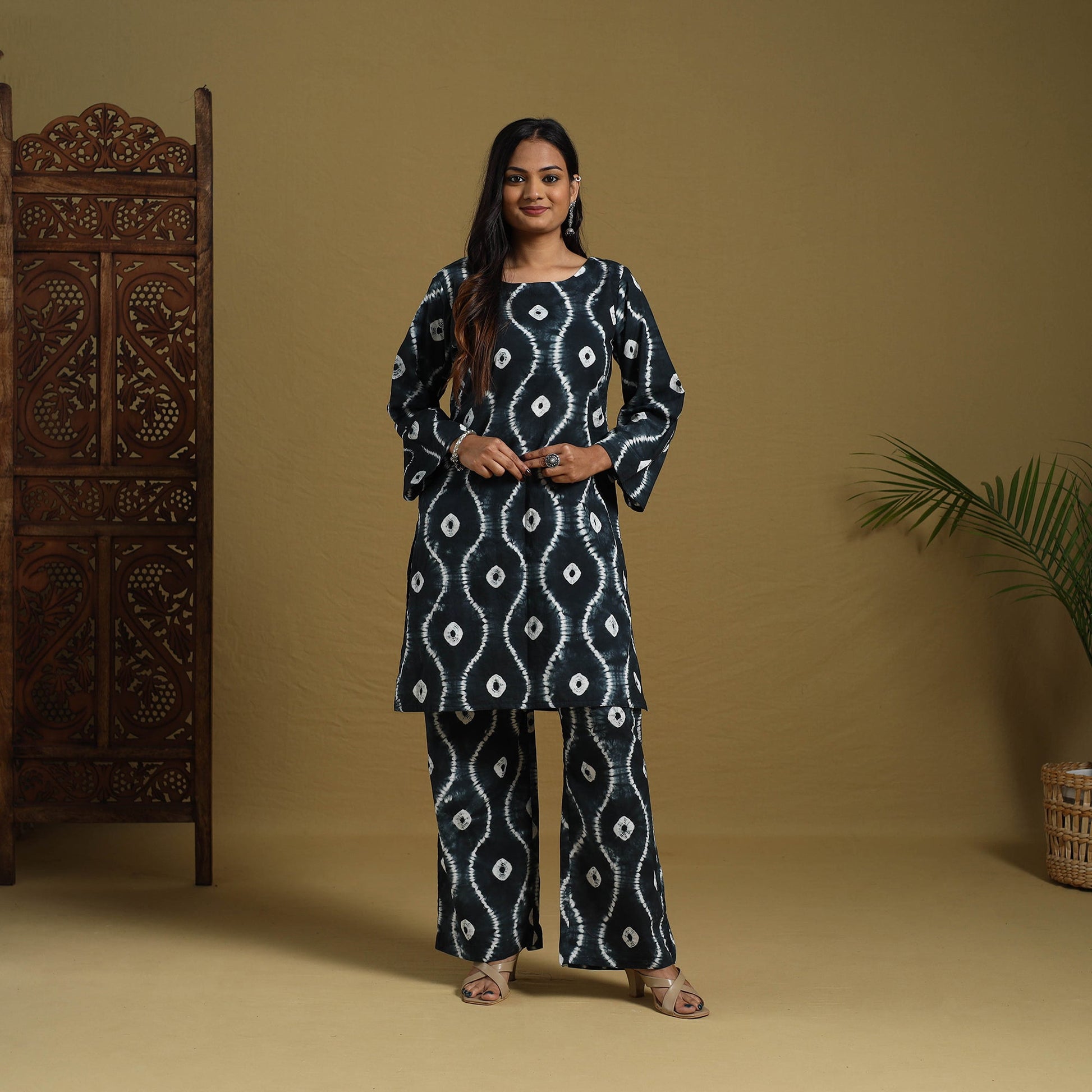 Black - Tie & Dye Cotton Shibori Co-Ord Set 12