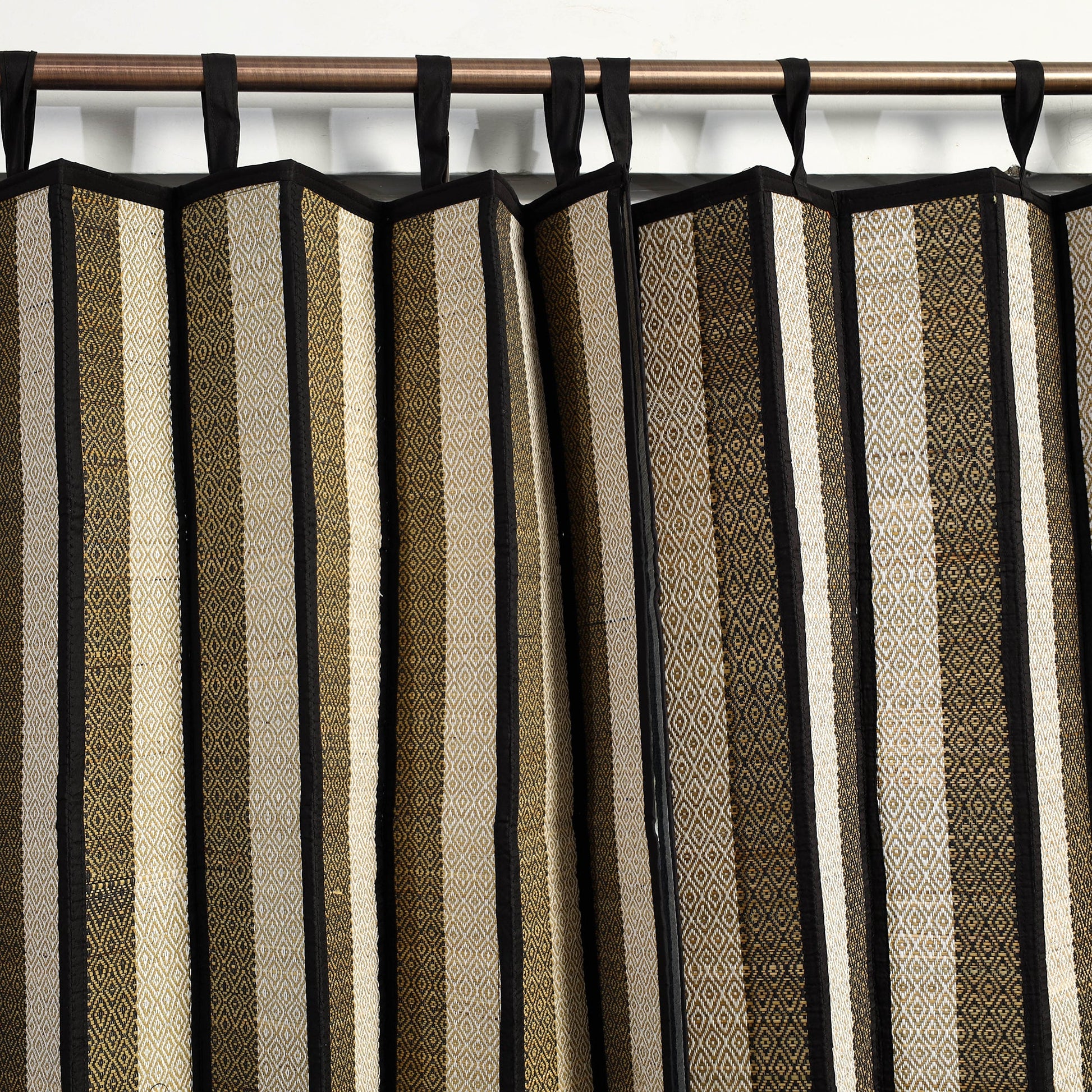 Brown - Madur Grass Door Curtain of Midnapore (7 x 4 feet) 01