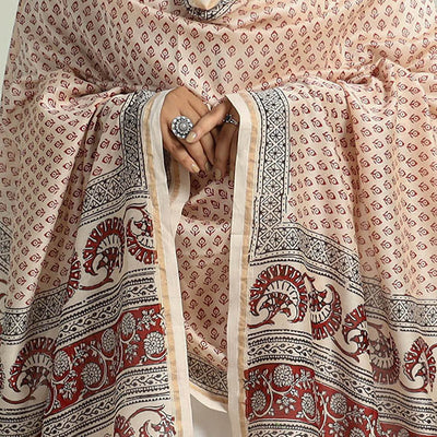 Beige - Traditional Maheshwari Silk Bagh Print Dupatta 02