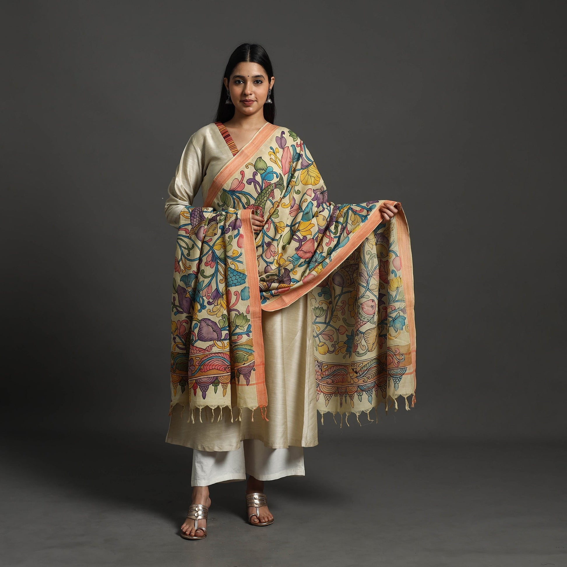 Beige - Mangalagiri Cotton Handpainted Pen Work Kalamkari Dupatta 01