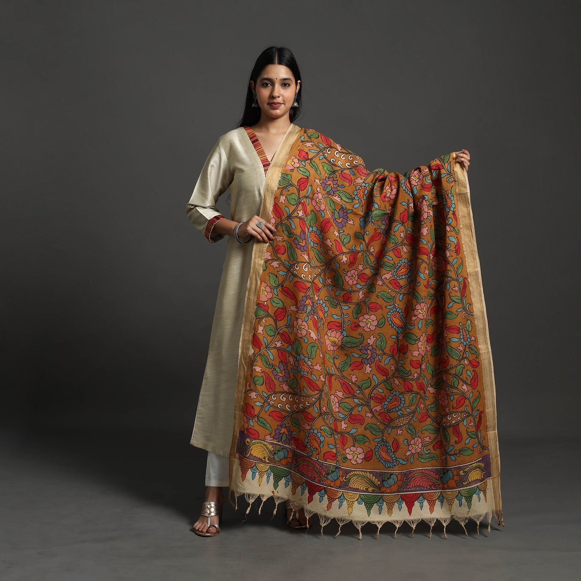 Brown - Mangalagiri Cotton Handpainted Pen Work Kalamkari Dupatta 05