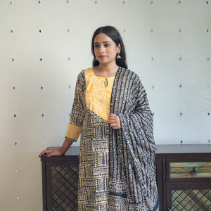 Black - Batik Print Cotton Kurta with Palazzo & Dupatta Suit Set 12