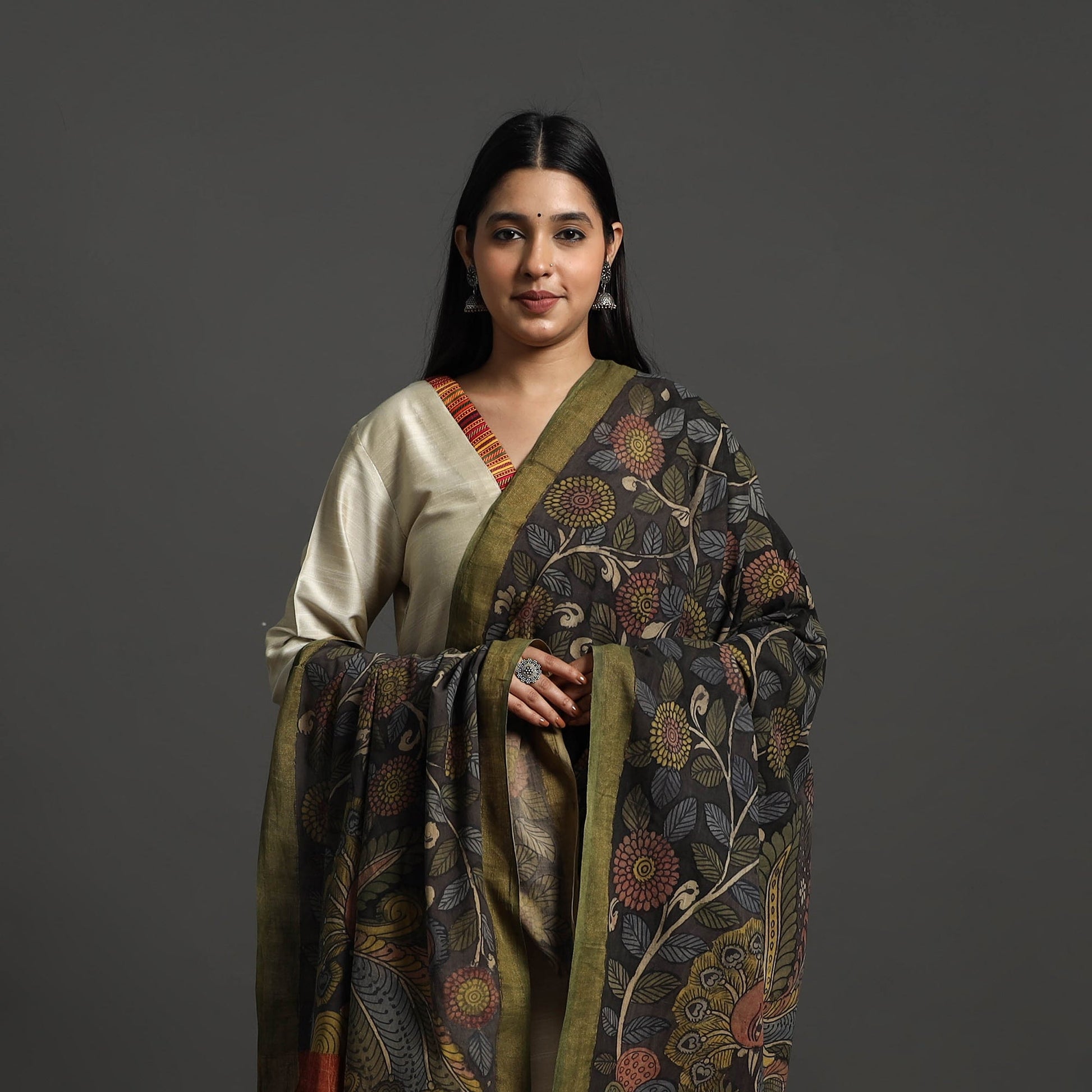 Black - Mangalagiri Cotton Handpainted Pen Work Kalamkari Dupatta 33