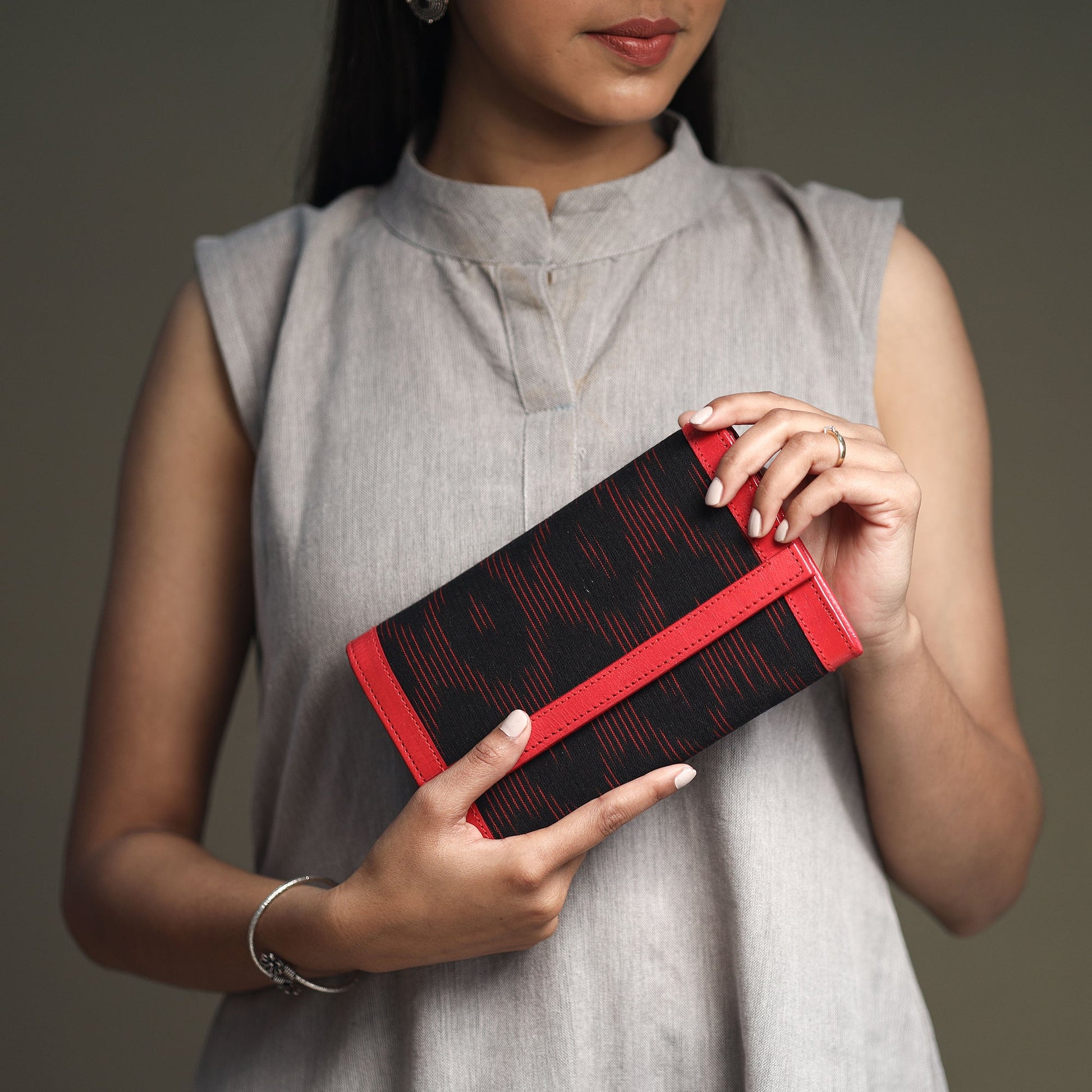 Black - Handcrafted Ikat Weave Leather Wallet
