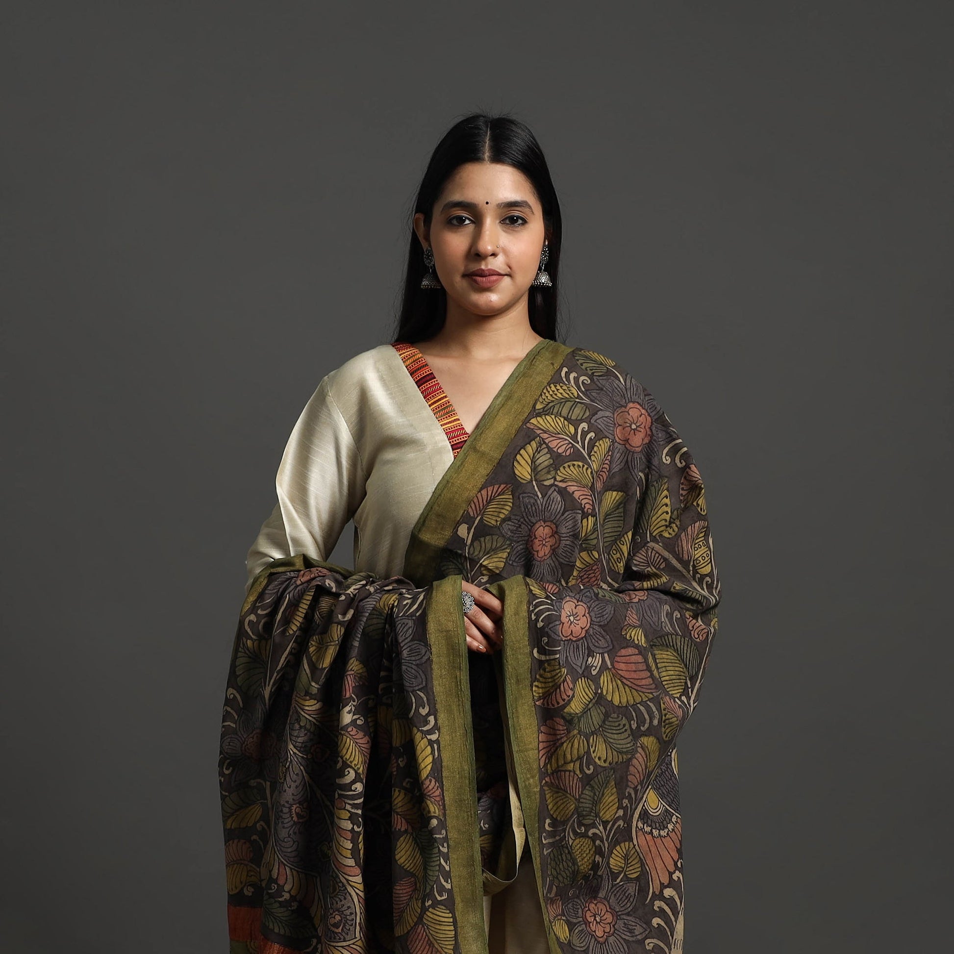 Black - Mangalagiri Cotton Handpainted Pen Work Kalamkari Dupatta 32