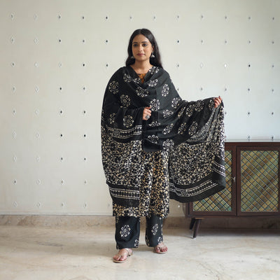 Black - Batik Print Cotton Kurta with Palazzo & Dupatta Suit Set 02