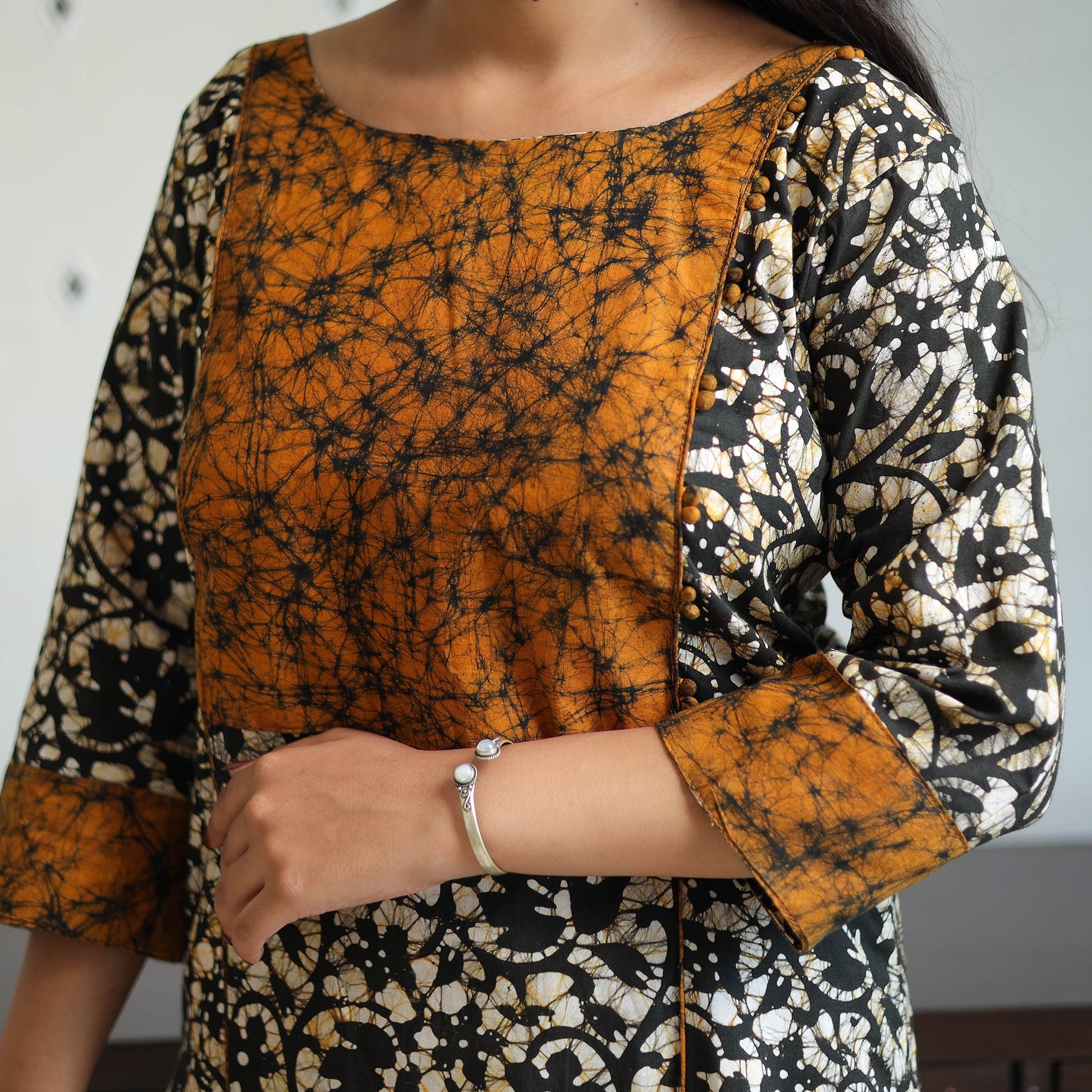 Black - Batik Print Cotton Kurta with Palazzo & Dupatta Suit Set 02