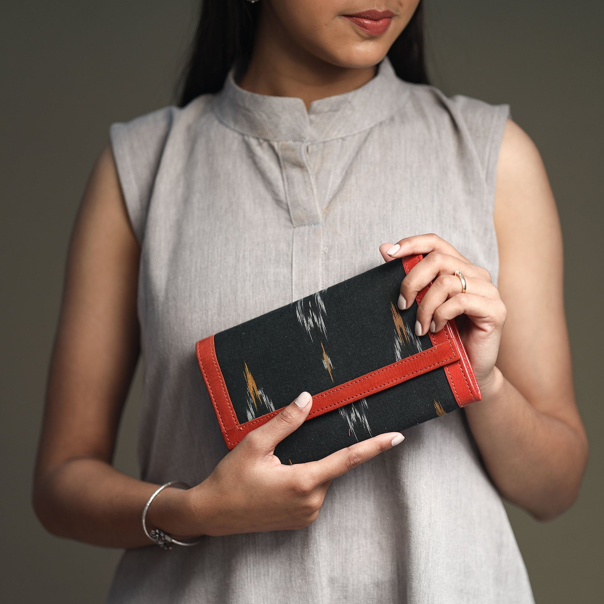 Black - Handcrafted Ikat Weave Leather Wallet