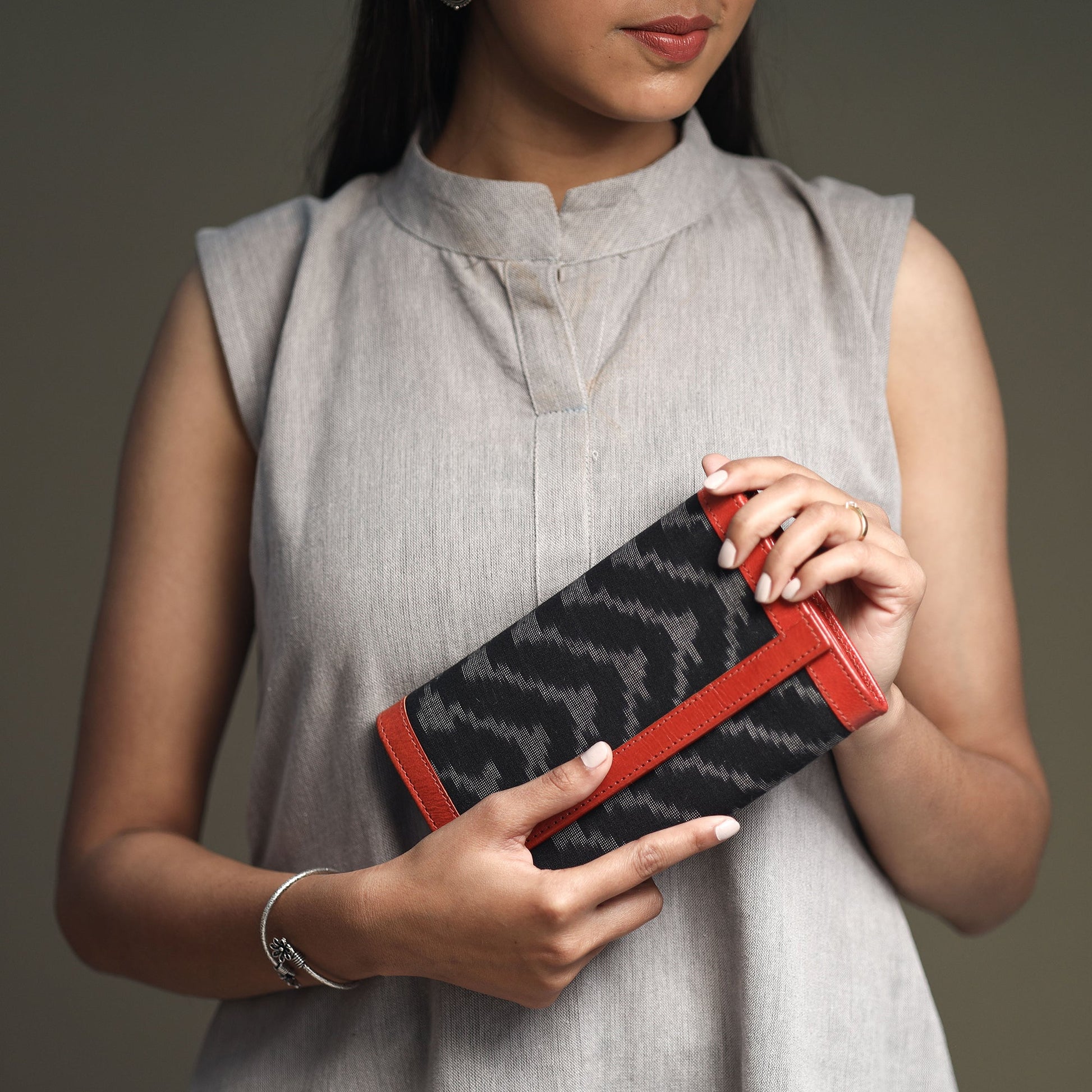 Black - Handcrafted Ikat Weave Leather Wallet