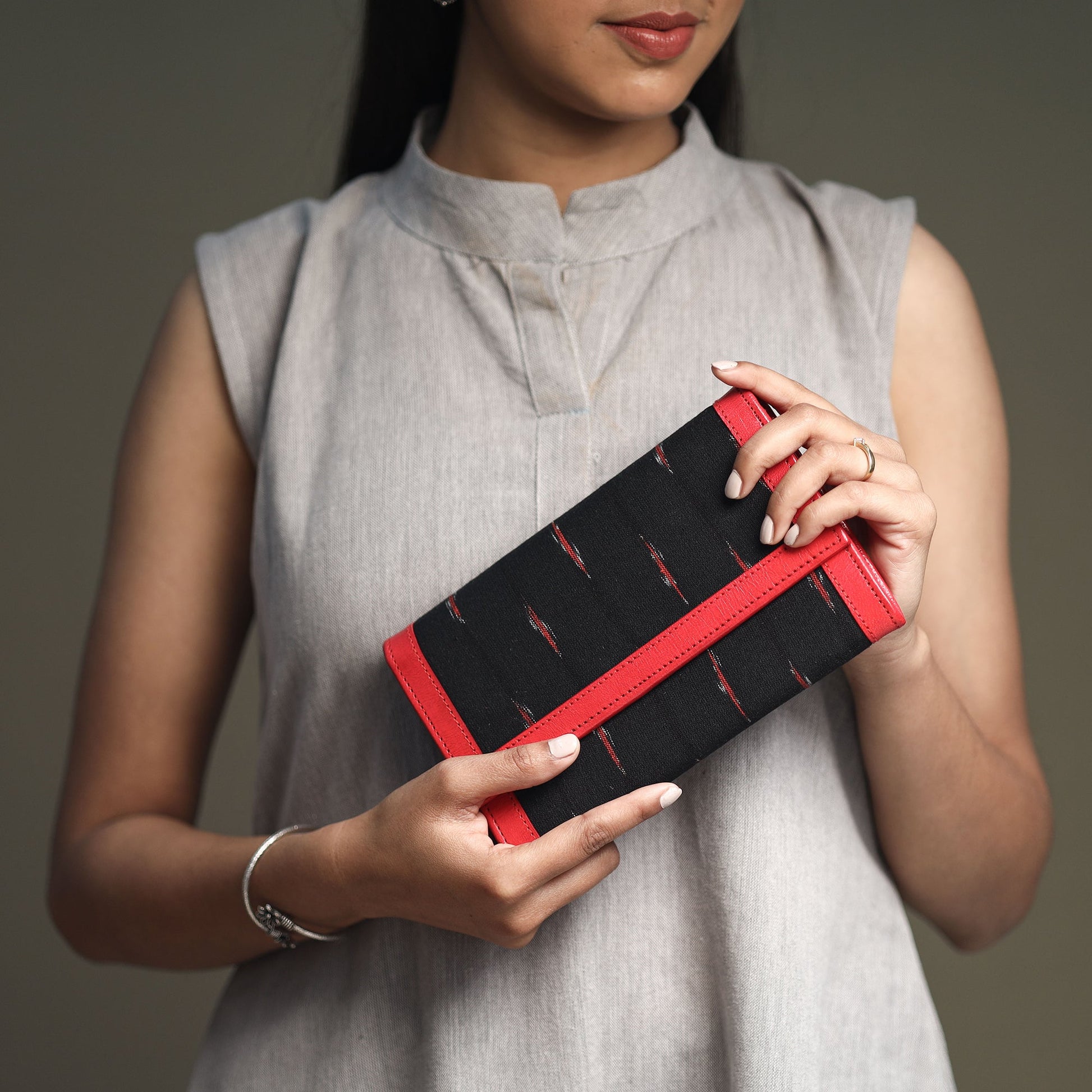 Black - Handcrafted Ikat Weave Leather Wallet