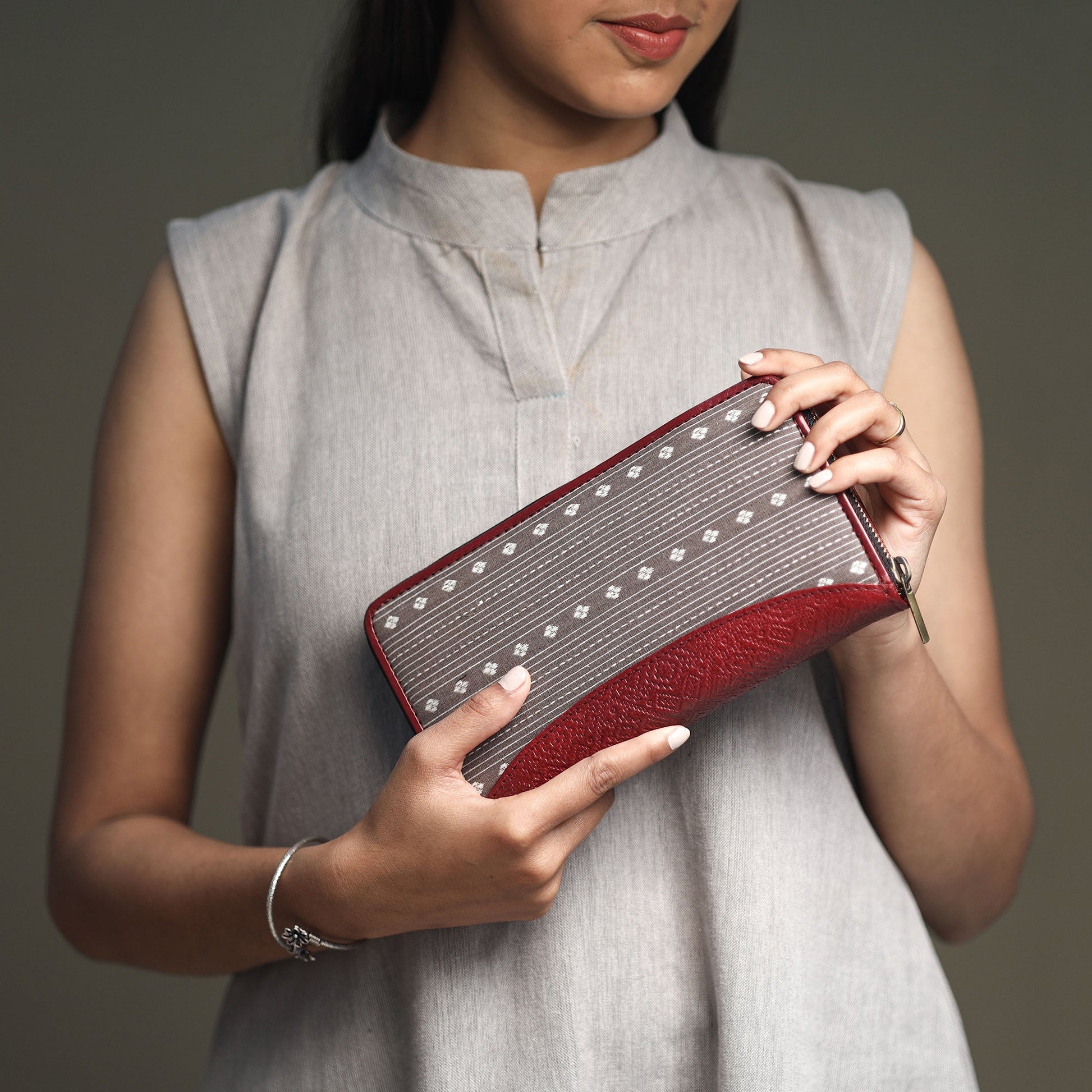 Brown - Handcrafted Jacquard Weave Leather Wallet