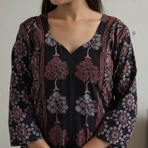 Black - Block Printed Cotton Ajrakh Kurta Set 07