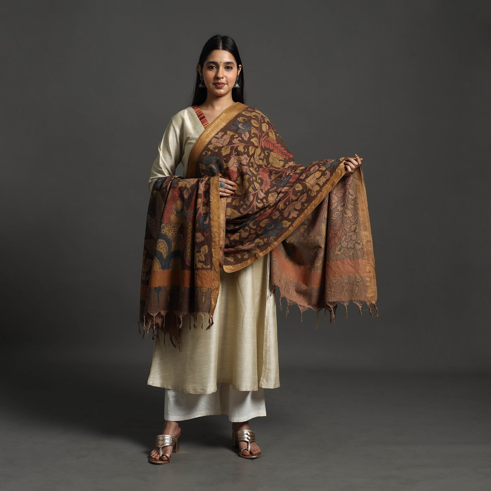 Brown - Mangalagiri Cotton Handpainted Pen Work Kalamkari Dupatta 03