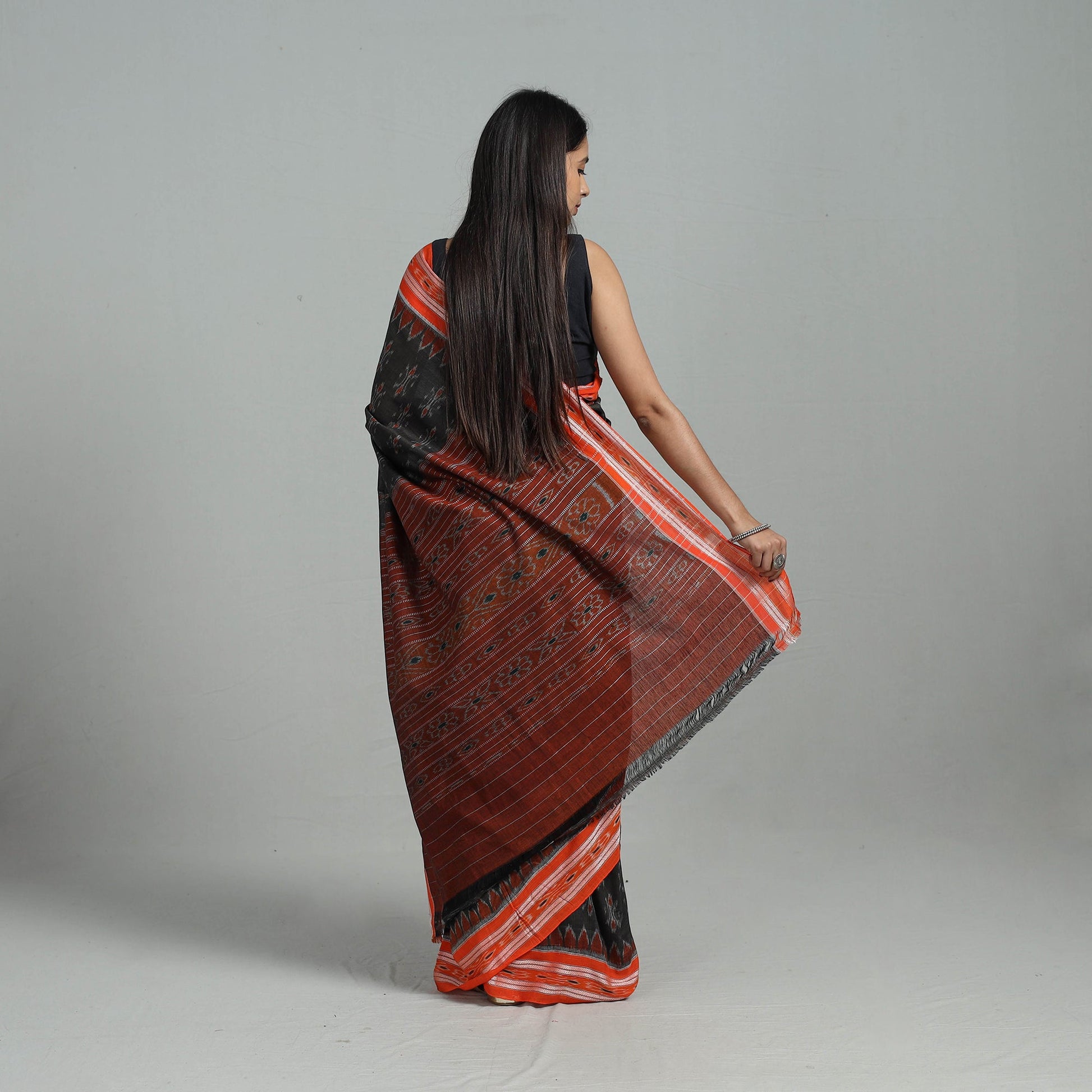 Brown - Ikat Weave Handloom Cotton Sambalpuri Saree 11