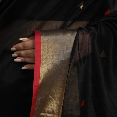 Black - Traditional Handloom Triangle Buti Maheshwari Silk Saree