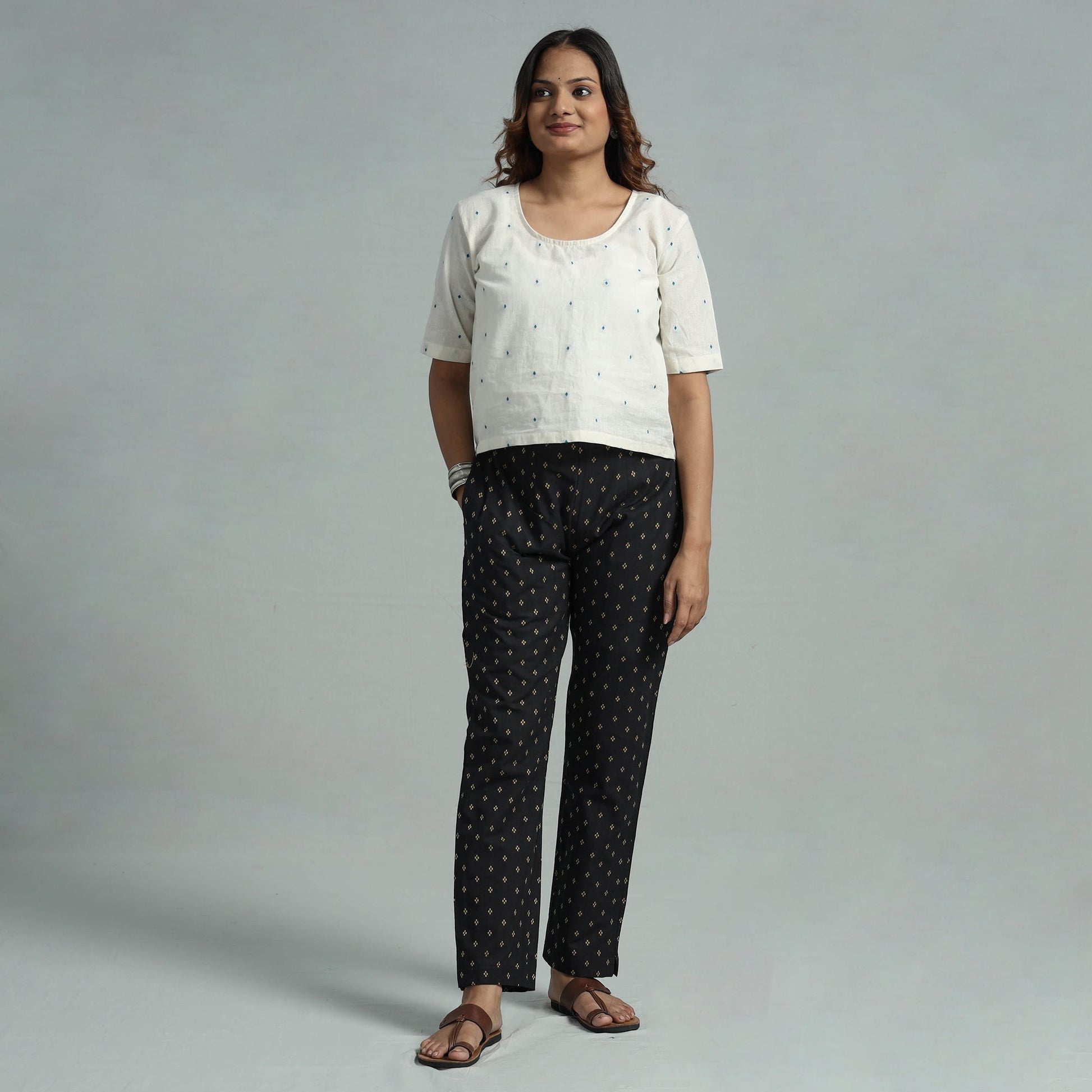 Black - Jacquard Weave Cotton Elasticated Pant
