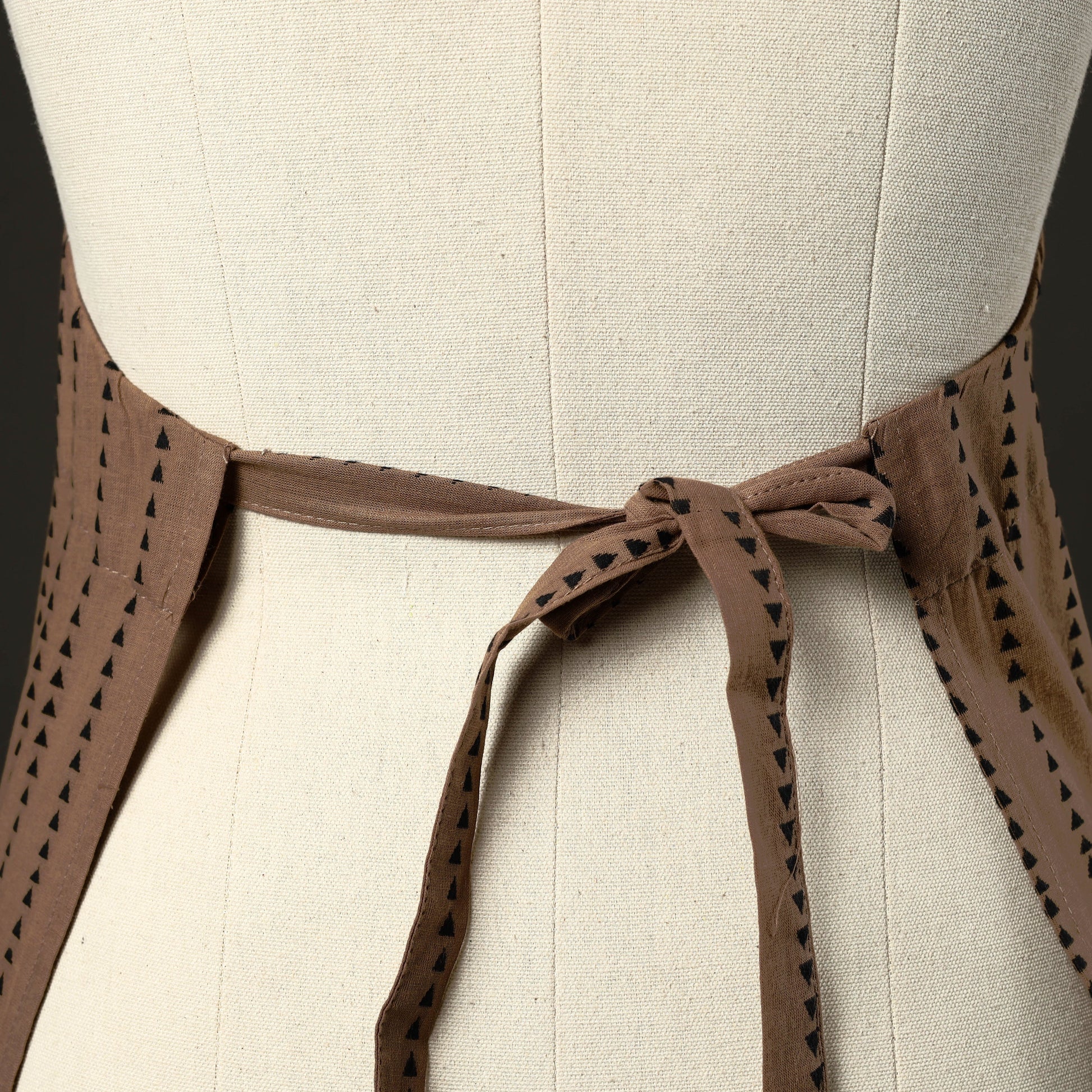 Brown - Jacquard Weave Cotton Apron with Pocket 07
