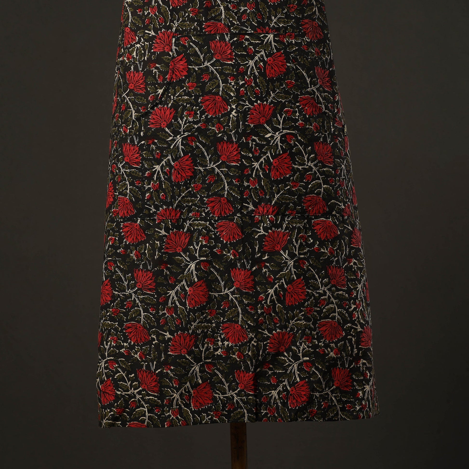 Black - Bagru Block Print Cotton Apron with Pocket 16