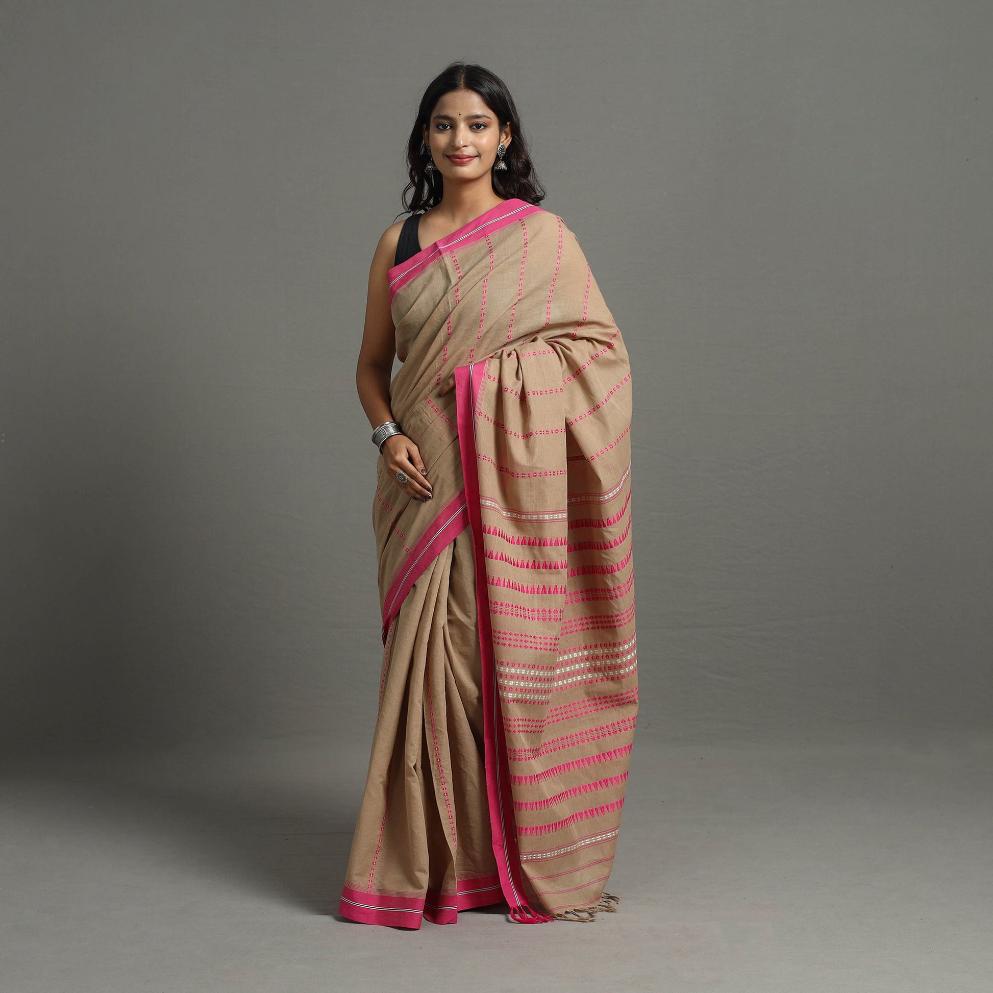 Brown - Bengal Handwoven Cotton Begampuri Saree 08