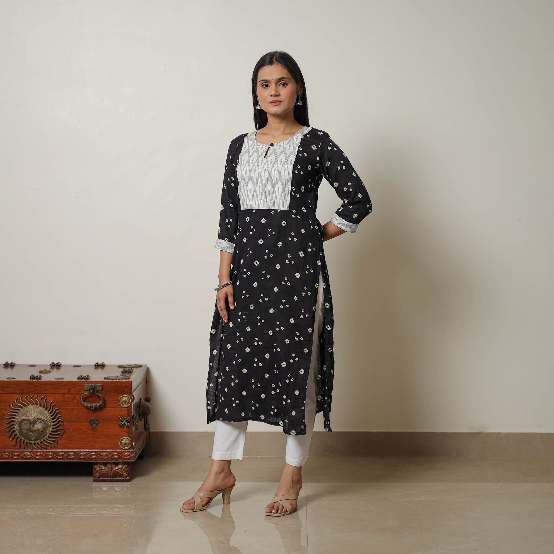 Black - Tie & dye Cotton Straight Bandhani Kurta 03