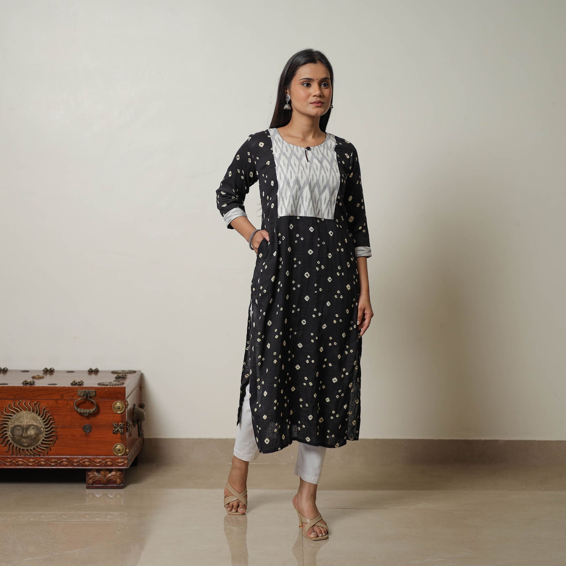 Black - Tie & dye Cotton Straight Bandhani Kurta 03