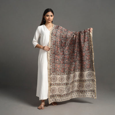 Black - Pedana Block Print Chanderi Silk Kalamkari Dupatta 06