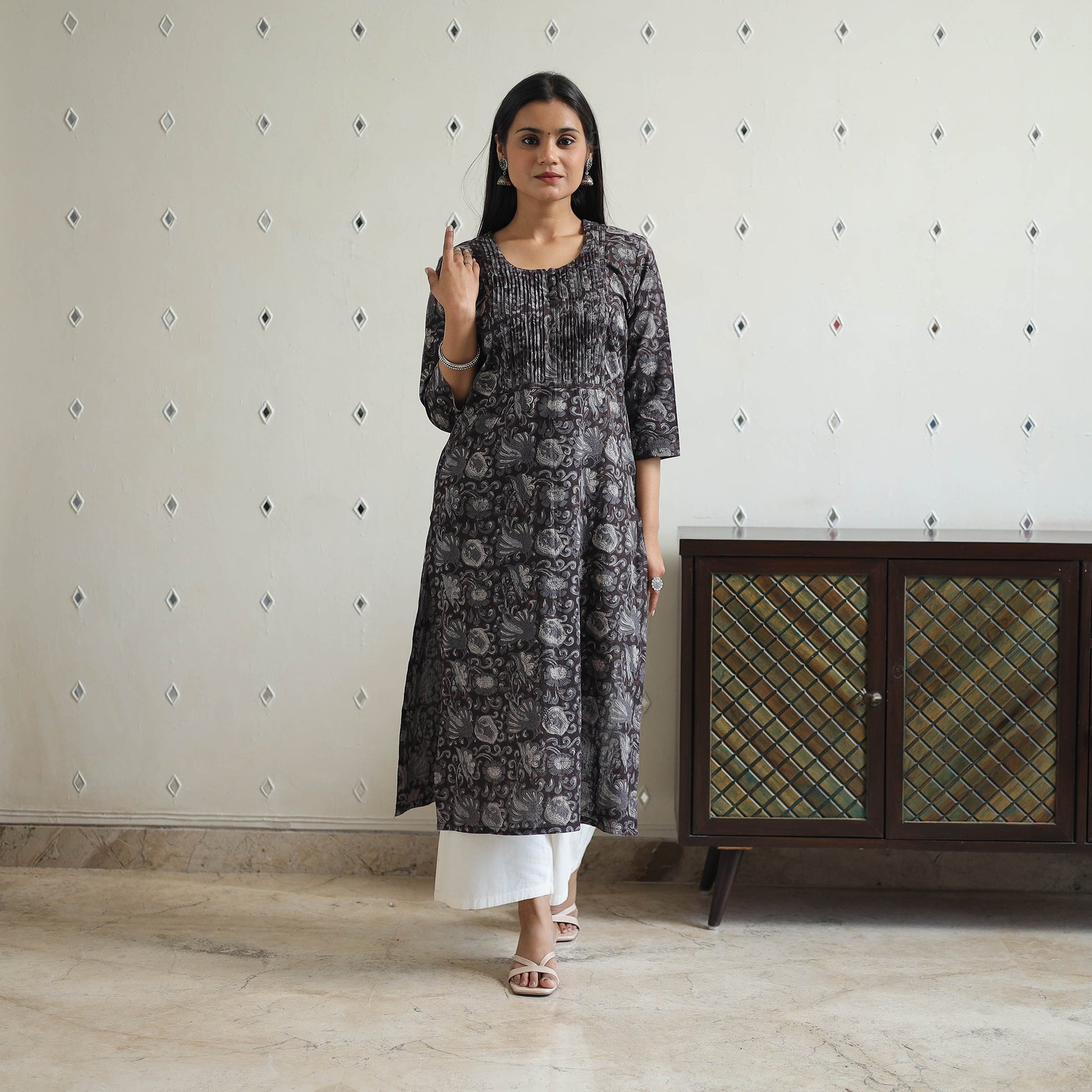 Black - Jahota Block Print Cotton Pintuck Straight Kurta 25