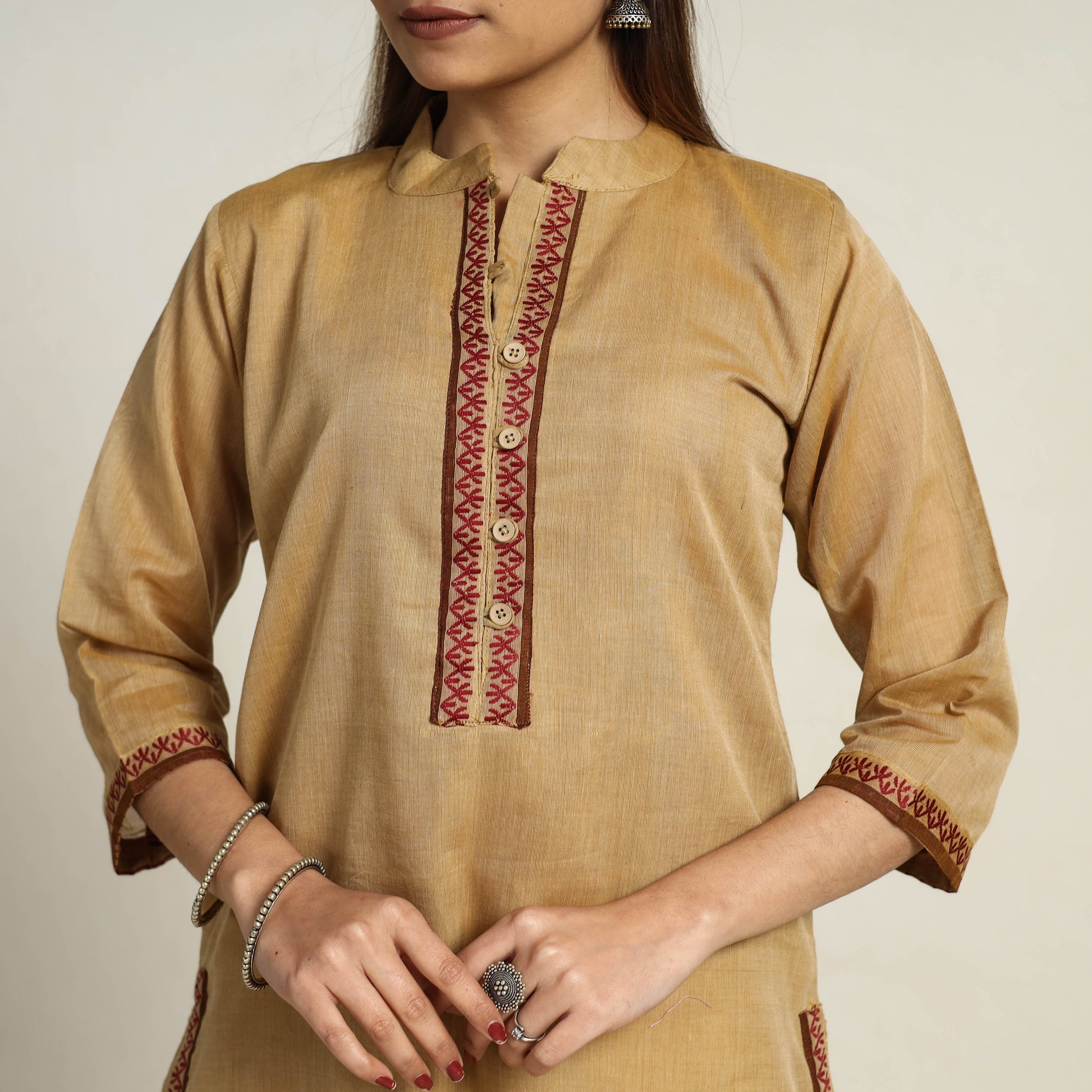Beige - Thread Border Cotton Straight Kanchipuram Kurta 02