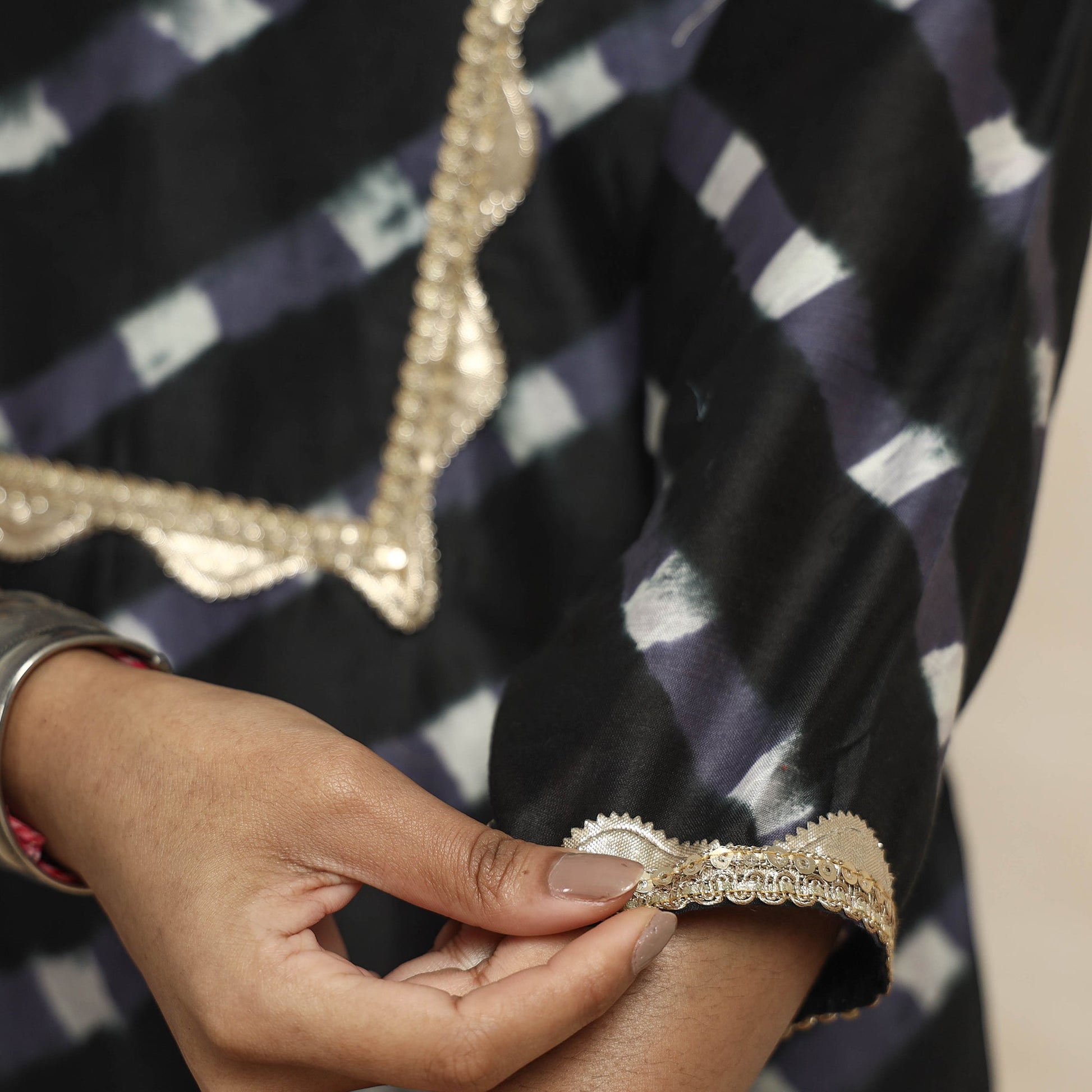 Black - Leheriya Tie-Dye Chanderi Silk Straight Kurta with Lace Work