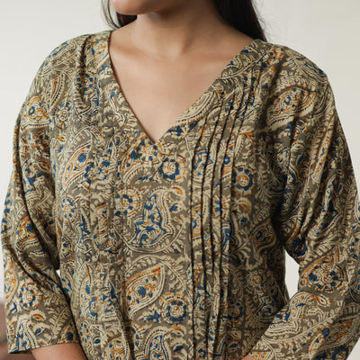 Brown - Pedana Kalamkari Block Printed Cotton Pintuck Straight Kurta 16