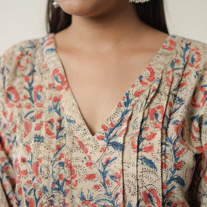 Beige - Pedana Kalamkari Block Printed Cotton Pintuck Straight Kurta 17