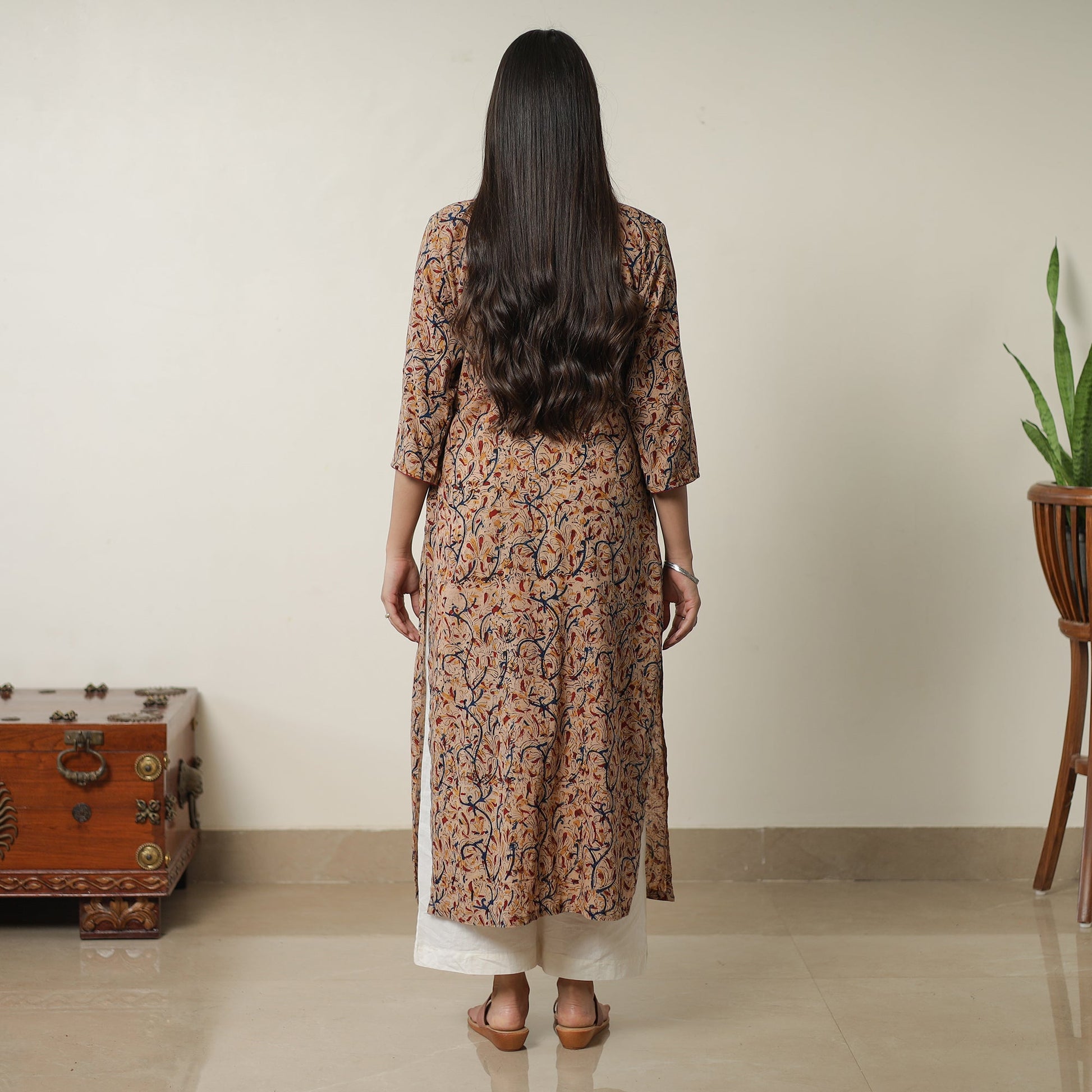 Beige - Pedana Kalamkari Block Printed Cotton Straight Kurta with Ajrakh Patchwork 10