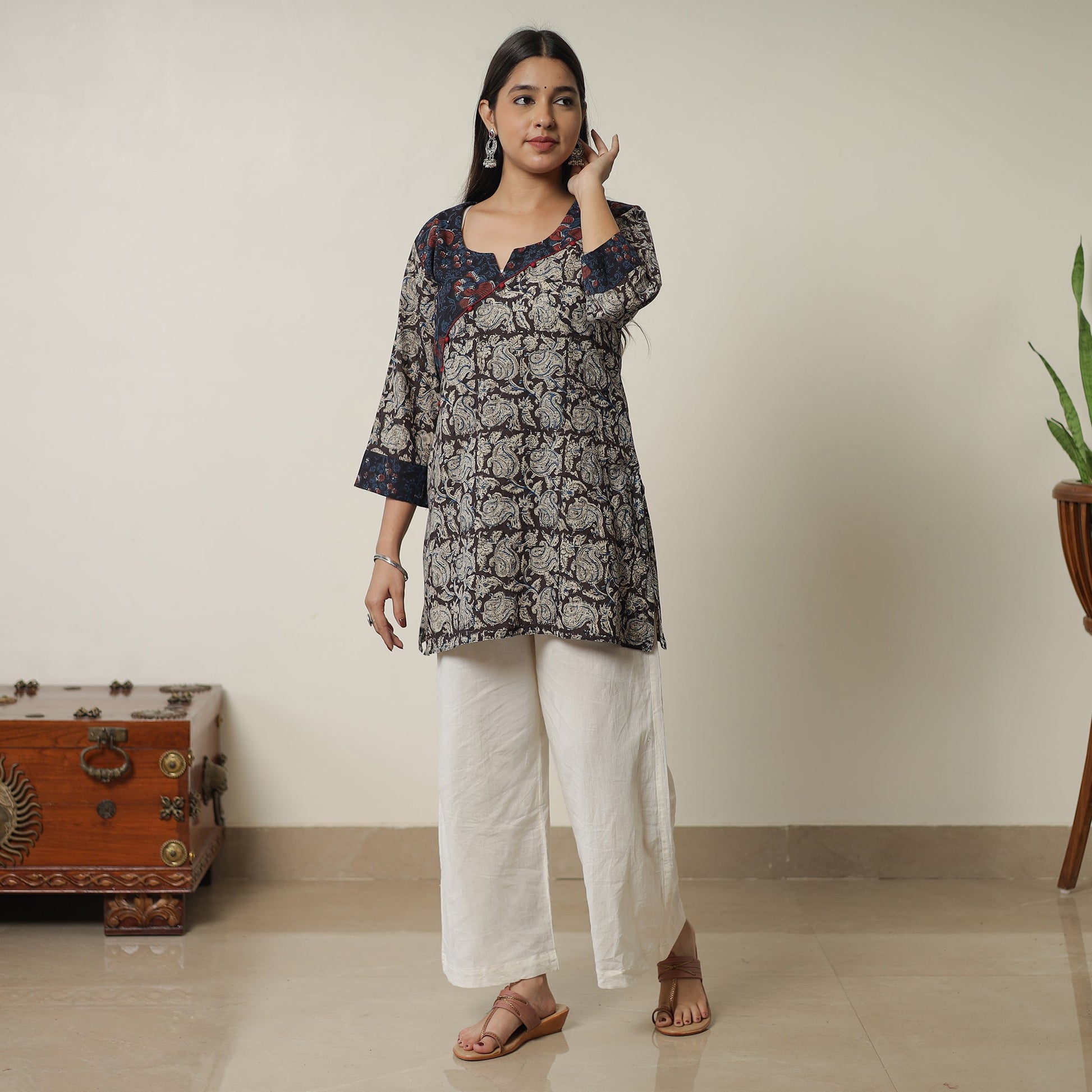 Black - Pedana Kalamkari Block Printed Cotton Short Kurta with Ajrakh Patchwork 02
